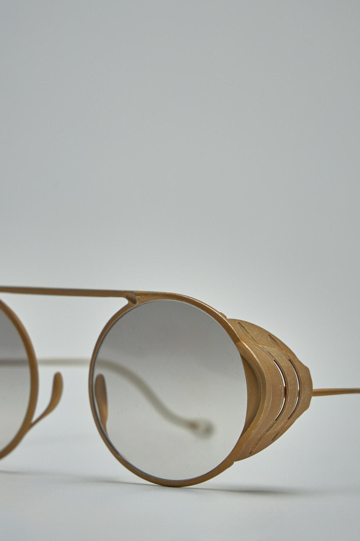 Frame Antique Gold