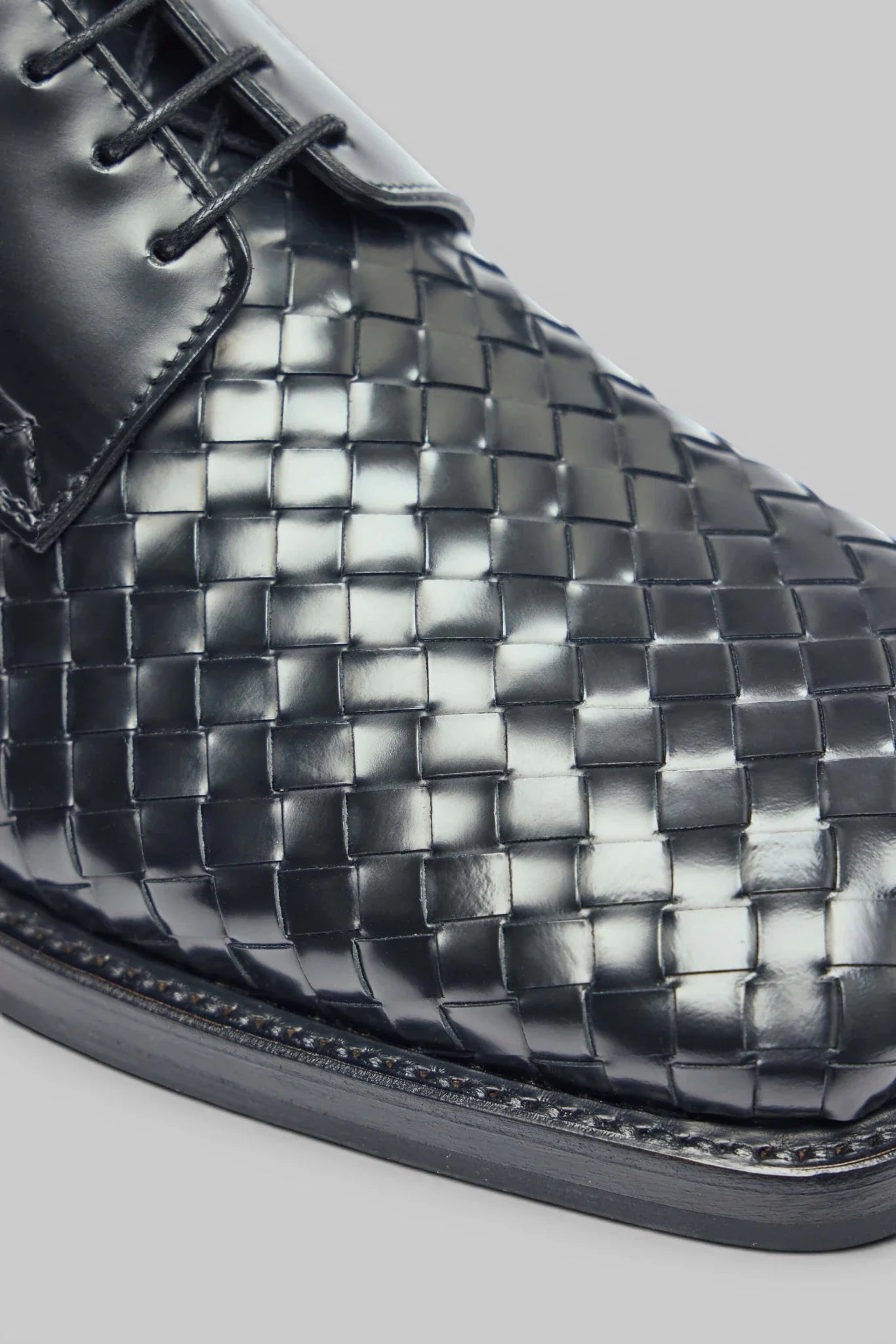 Smashed Lace Up Intrecciato CL