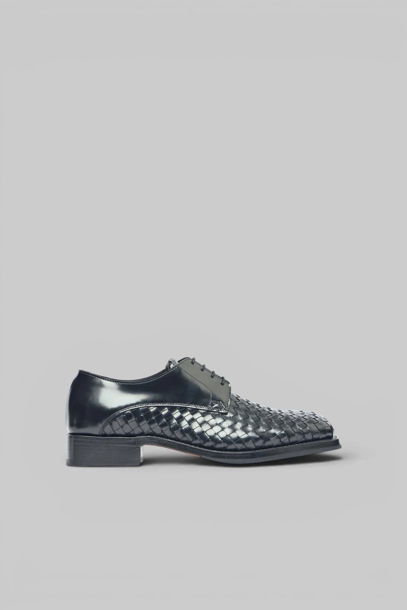 Smashed Lace Up Intrecciato CL