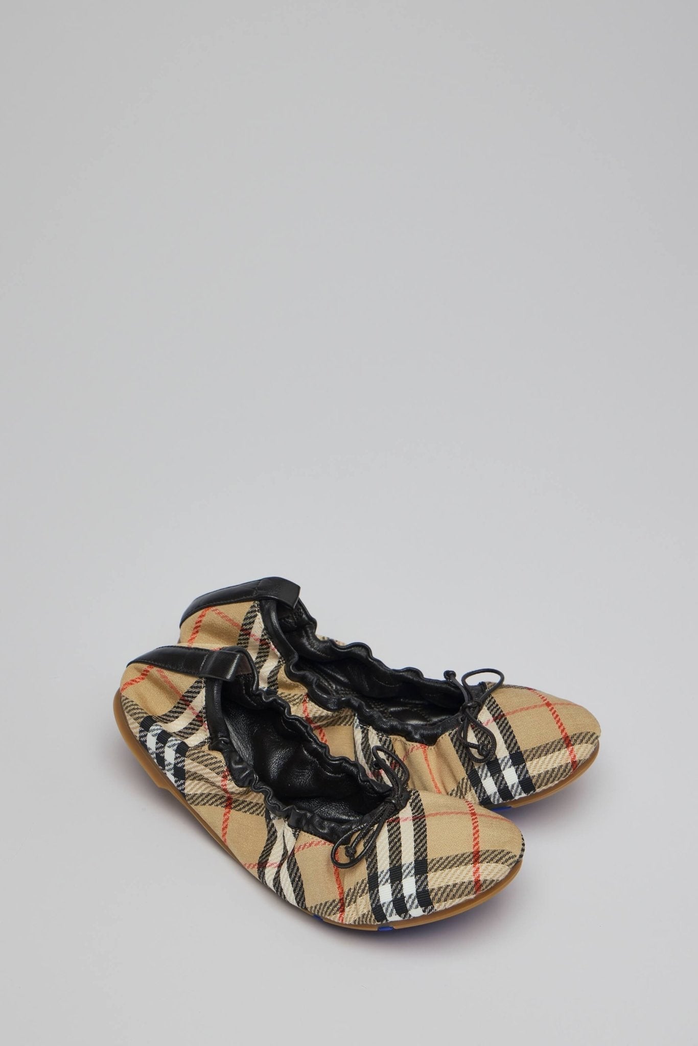Embroidered Fabric Ballerinas