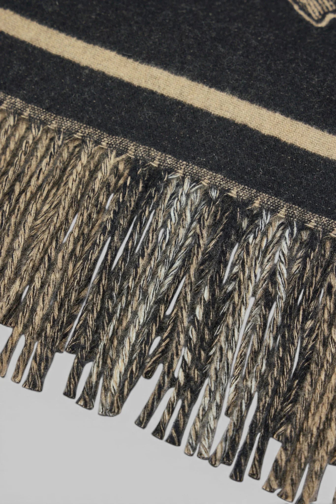 Wide Gallant Knight Cashmere Scarf