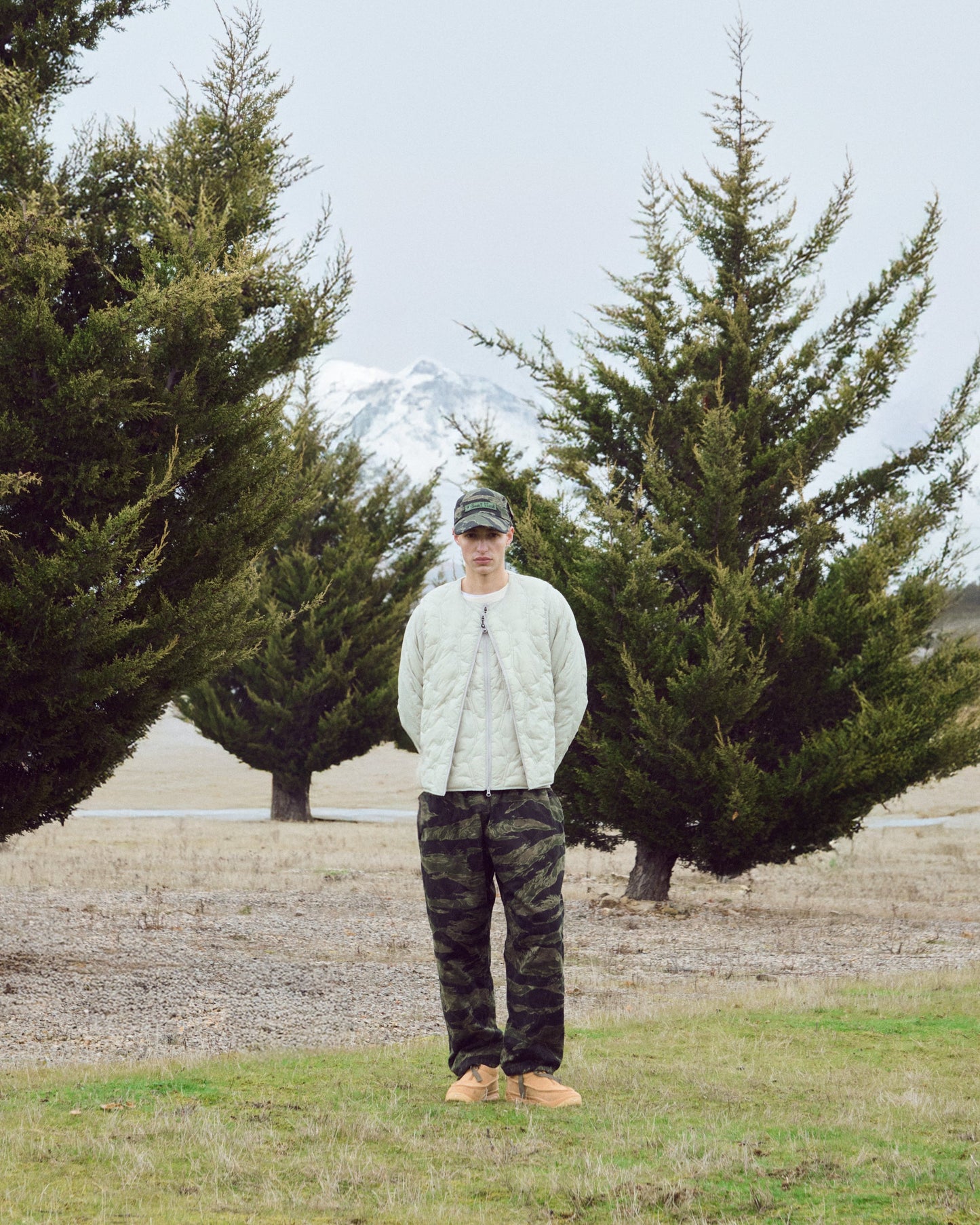 Gorra South2 West8 5 Panel Camo Unisex