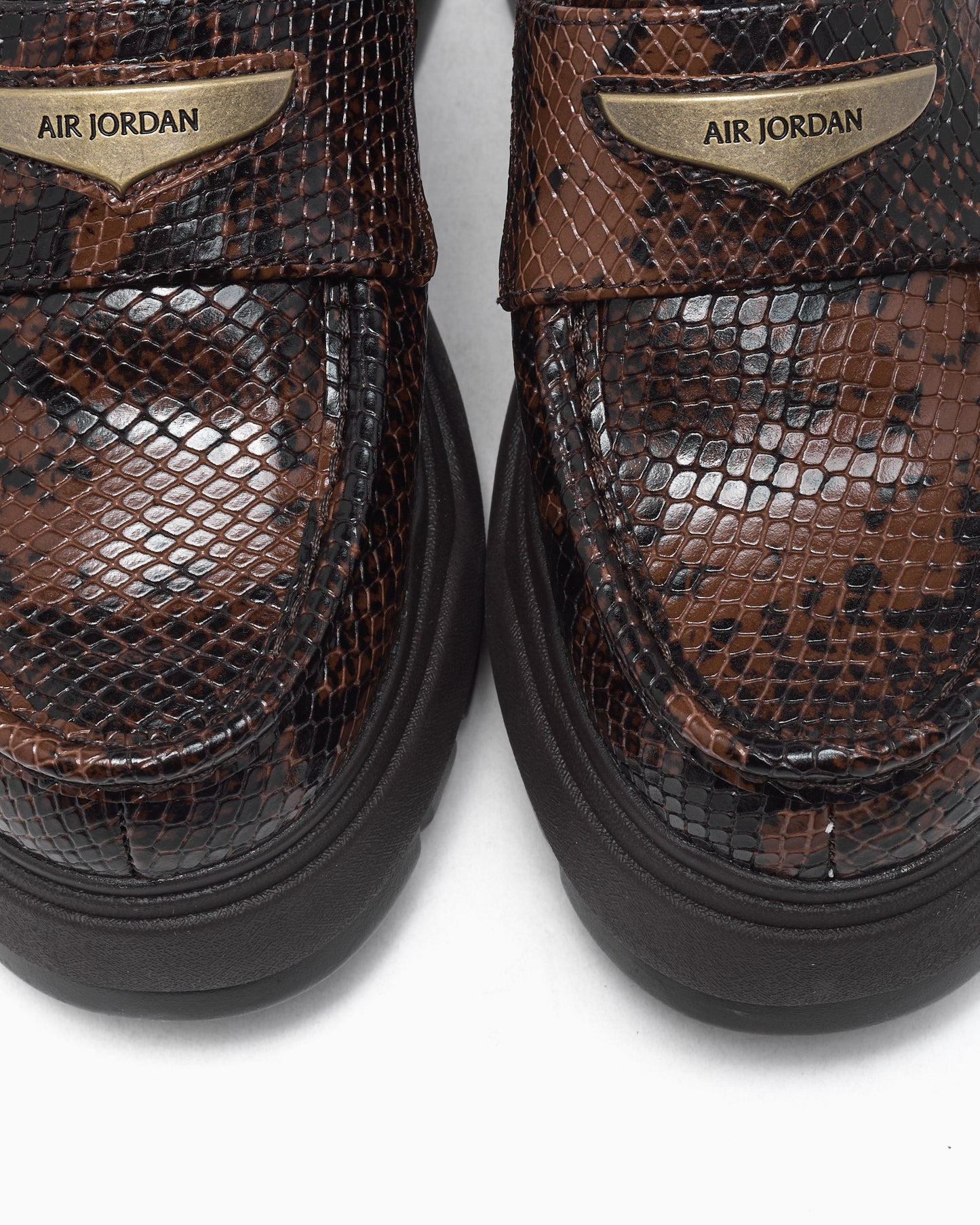 Air Jordan Women's Mule SE "Croc"