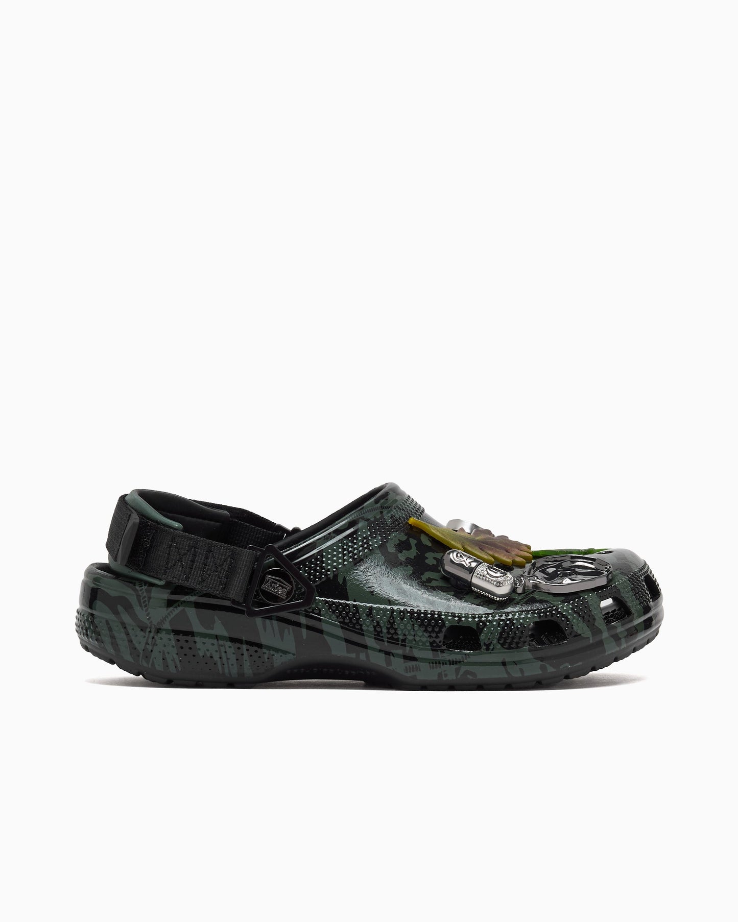 Crocs x ARIES Classic Clog U