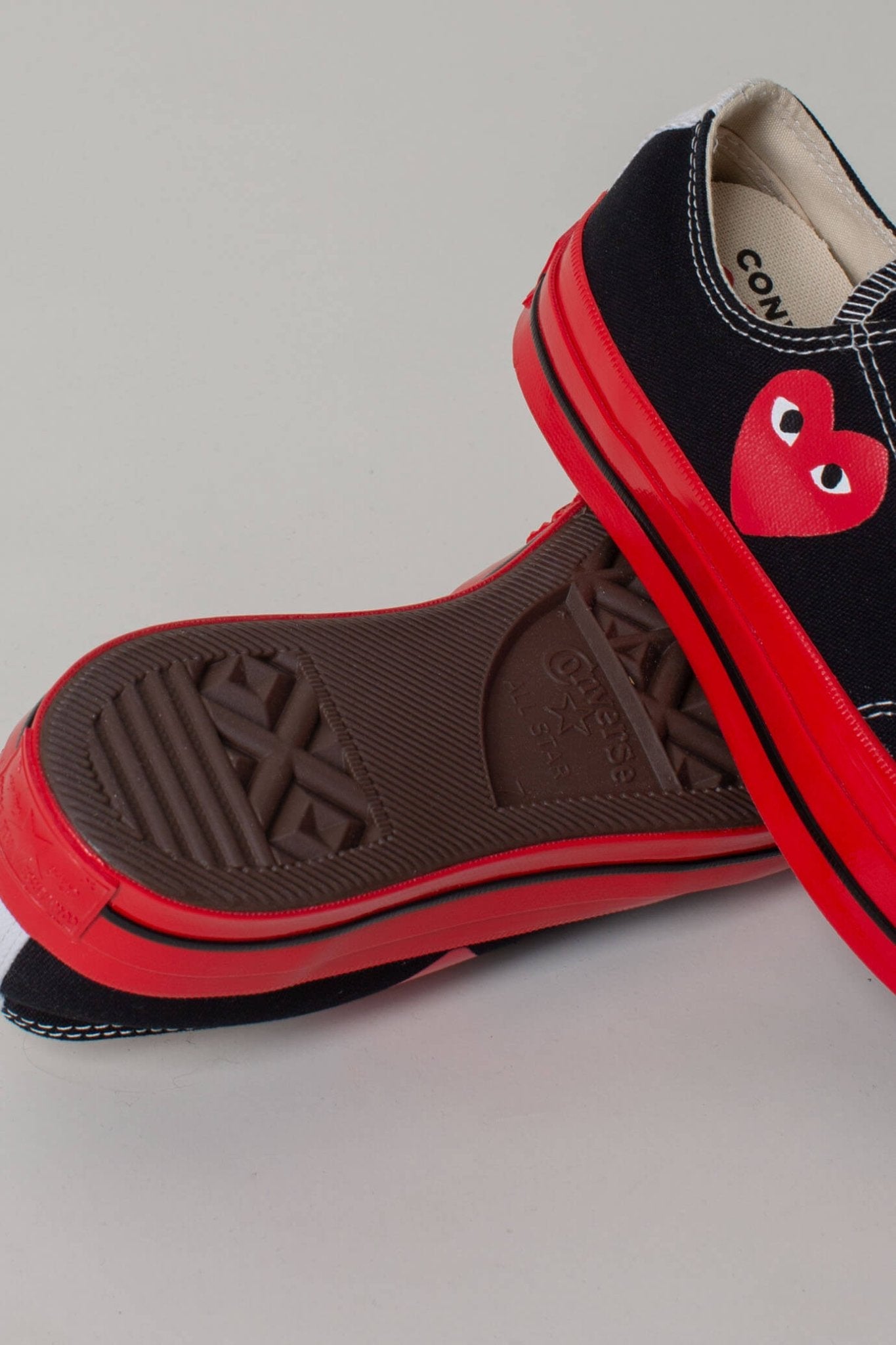 Chuck 70 Low Top Sneakers
