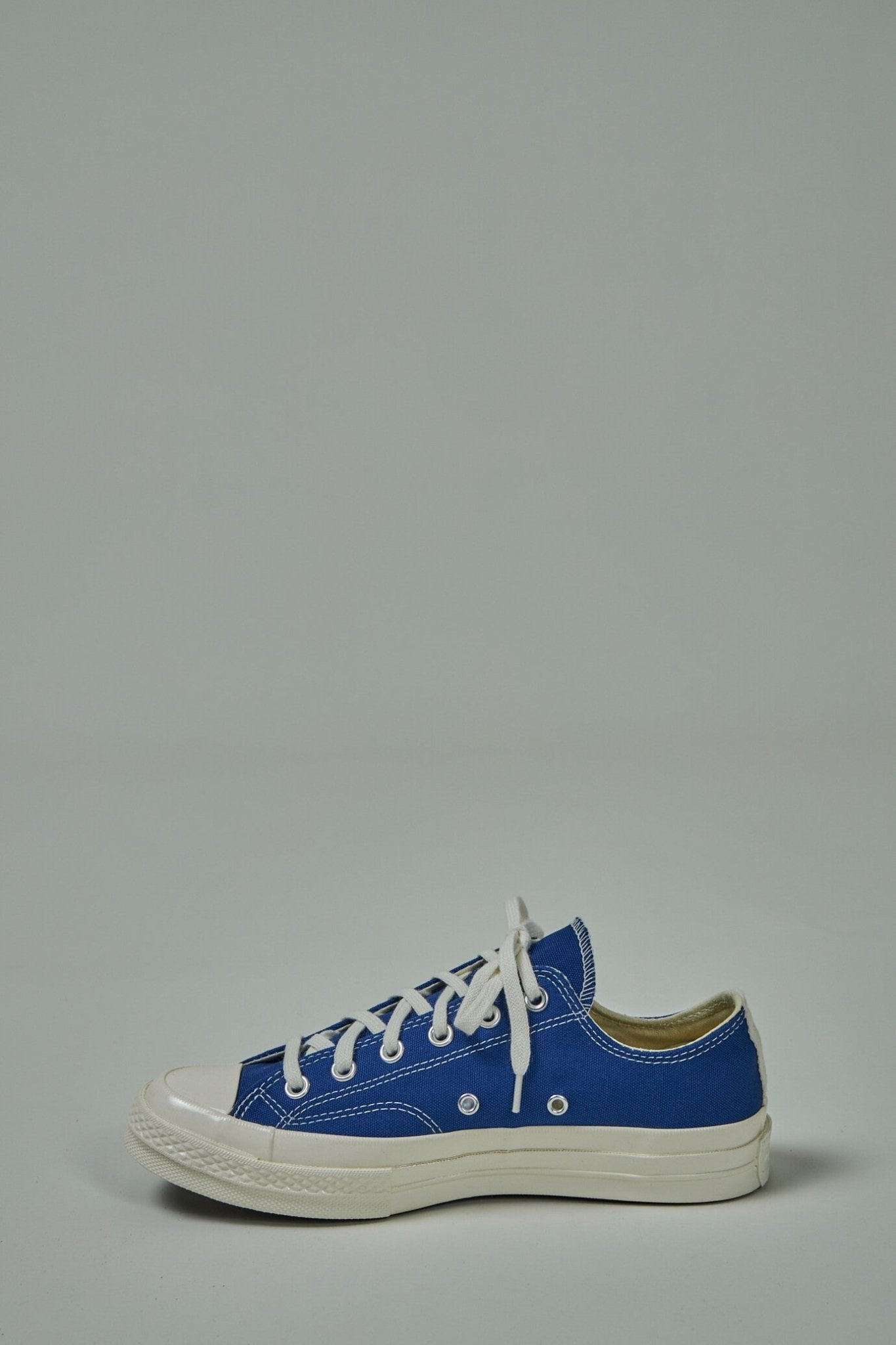 Big Heart Low Top Sneakers