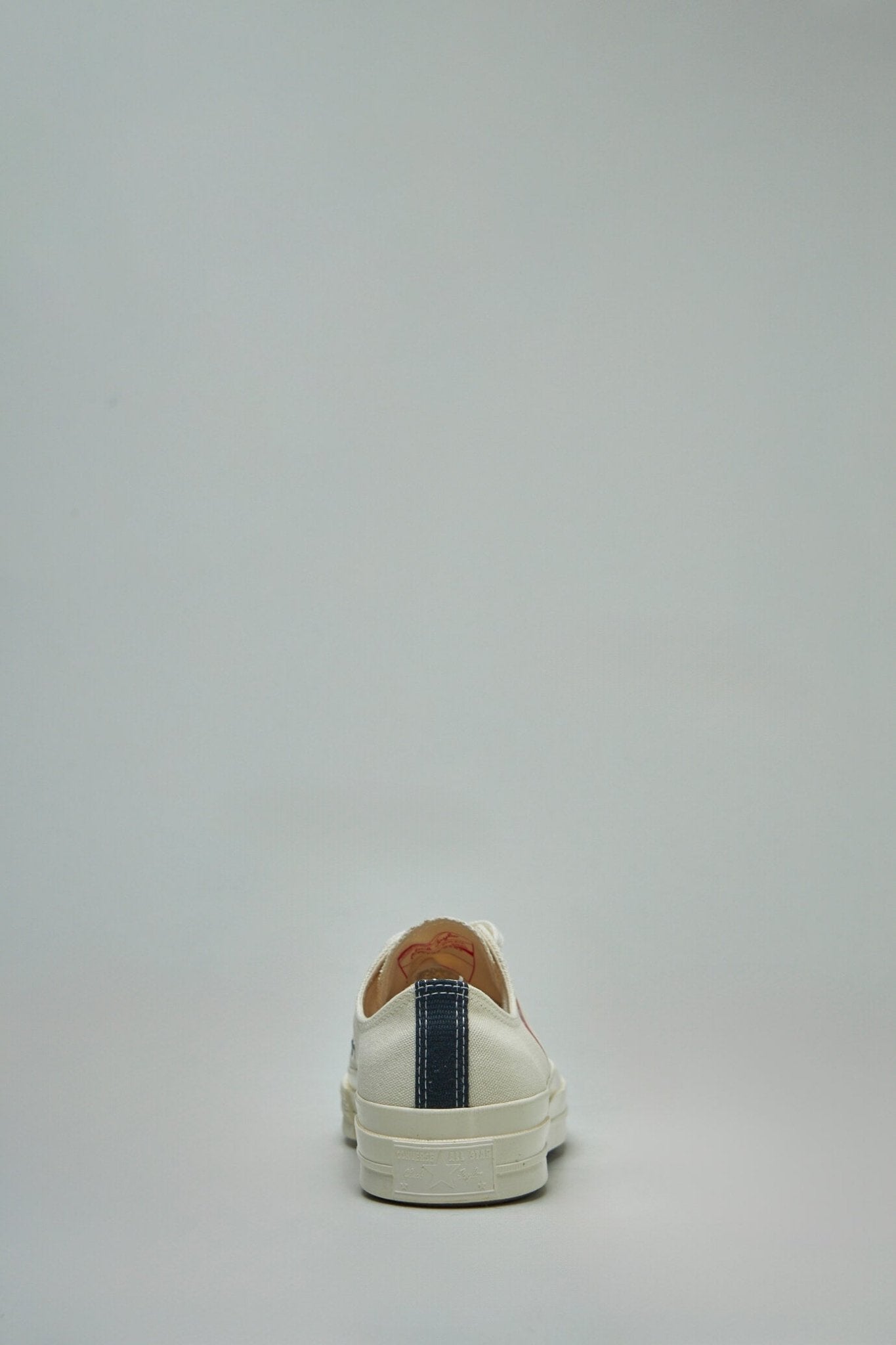 Chuck 70 Low Small Red Heart