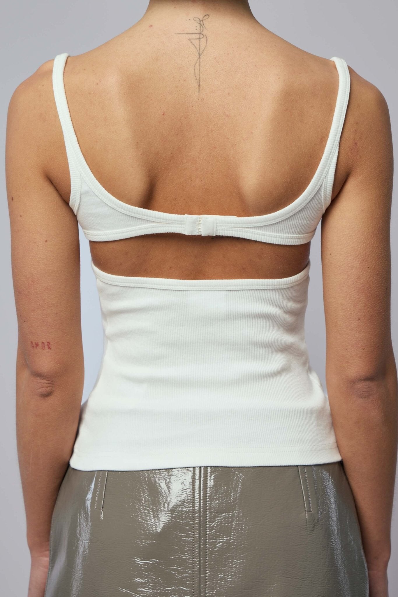 90's Cut-out Ribbed Tank Top