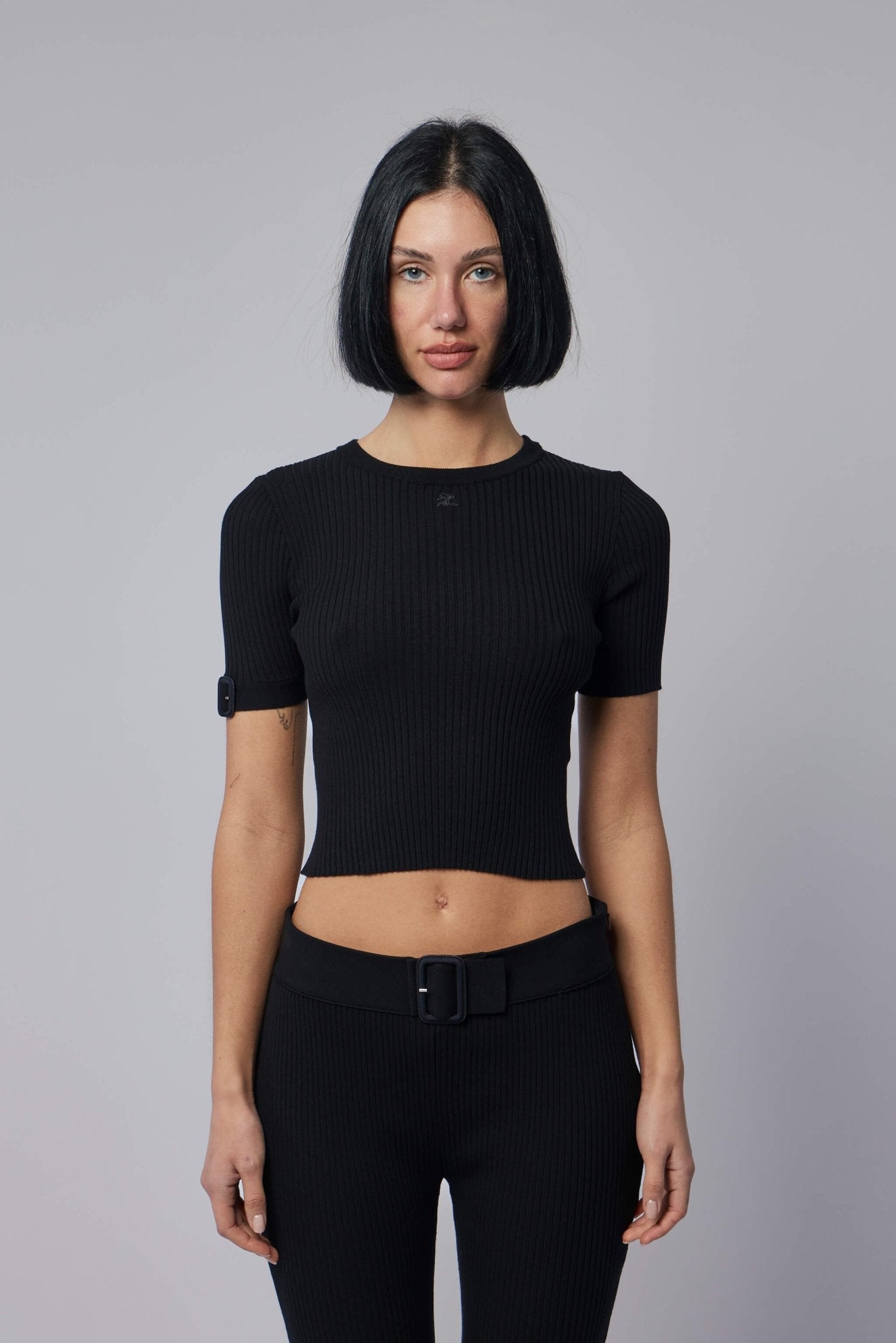 Buckle Rib Knit T-shirt