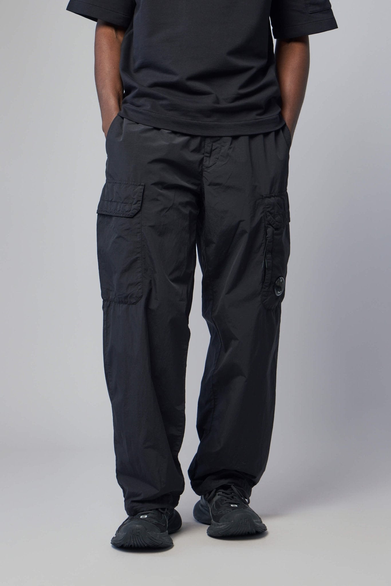 Flatt Nylon Loose Cargo Lens Pants