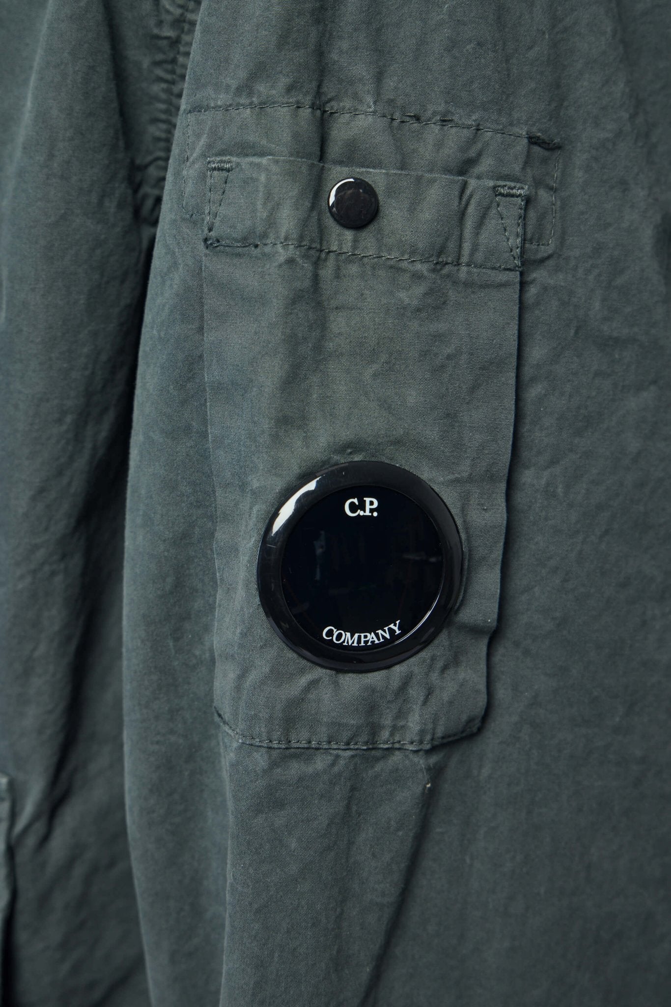 Micro-reps Hooded Lens Jacket