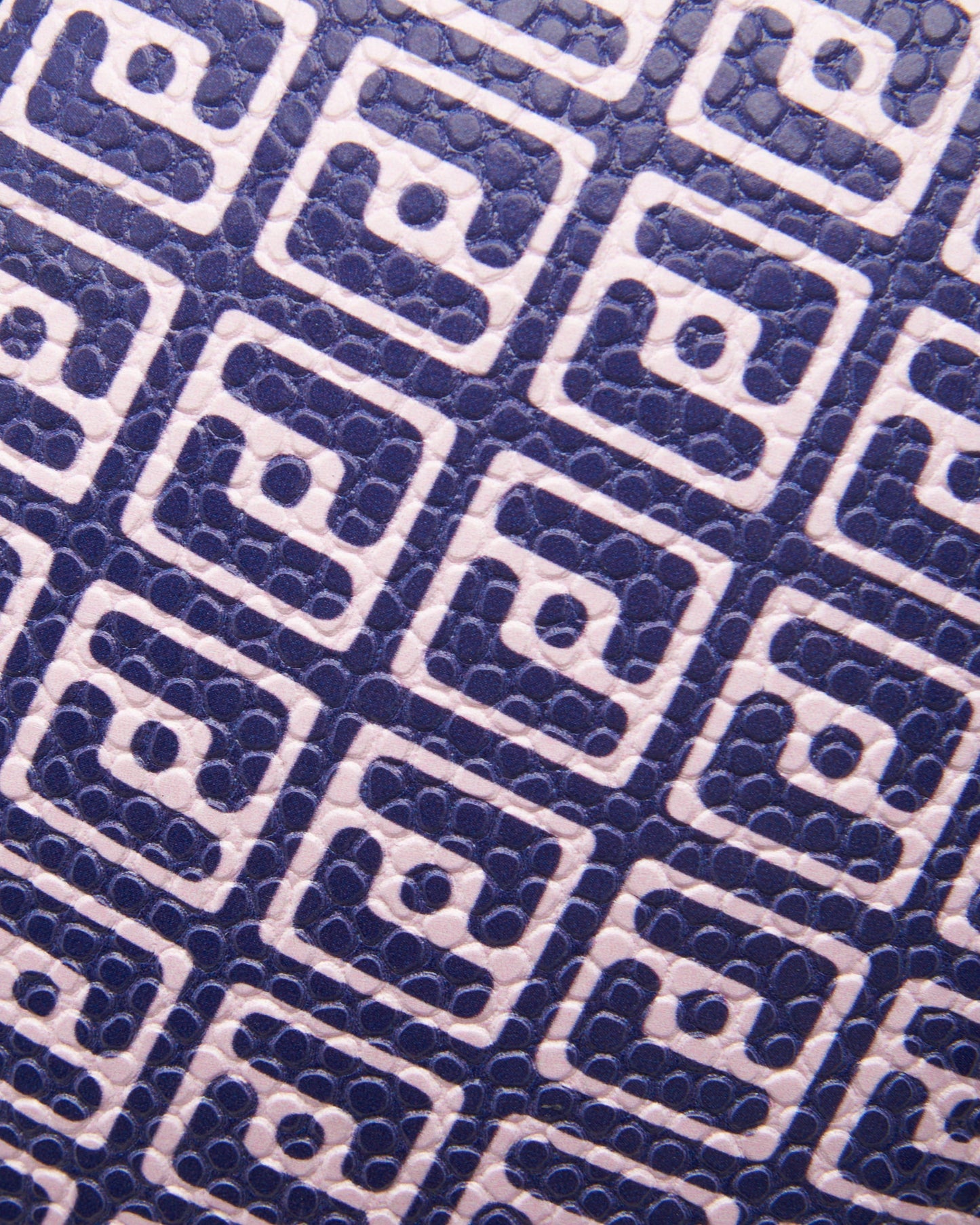 Balón de baloncesto FOOTDISTRICT x MARKET Smiley Allover Printed Logo