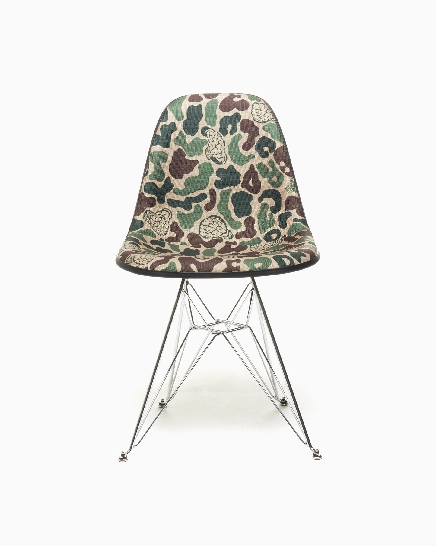 Pleasures x Nerd Modernica Shell Chair