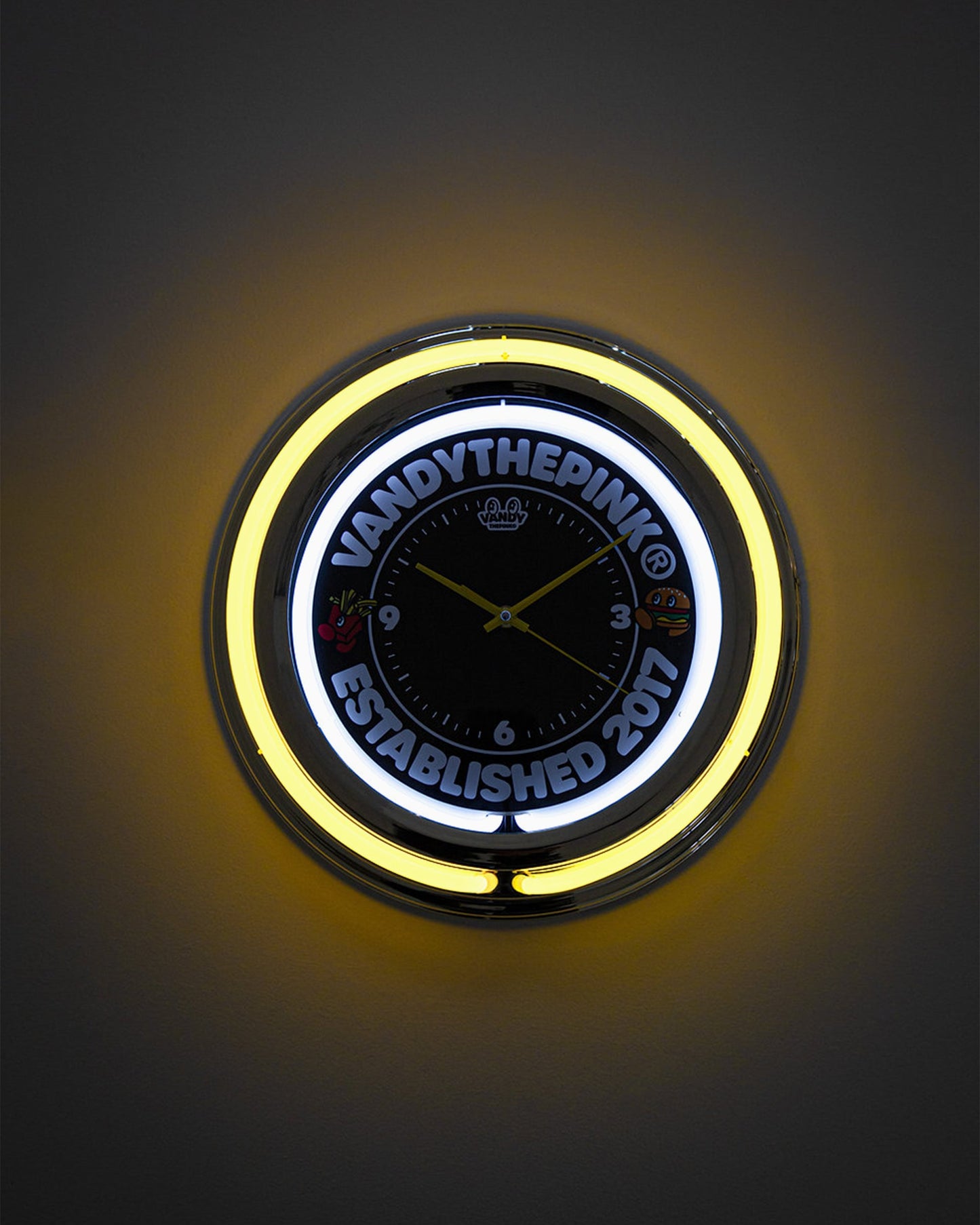 Reloj con luz LED VANDYTHEPINK