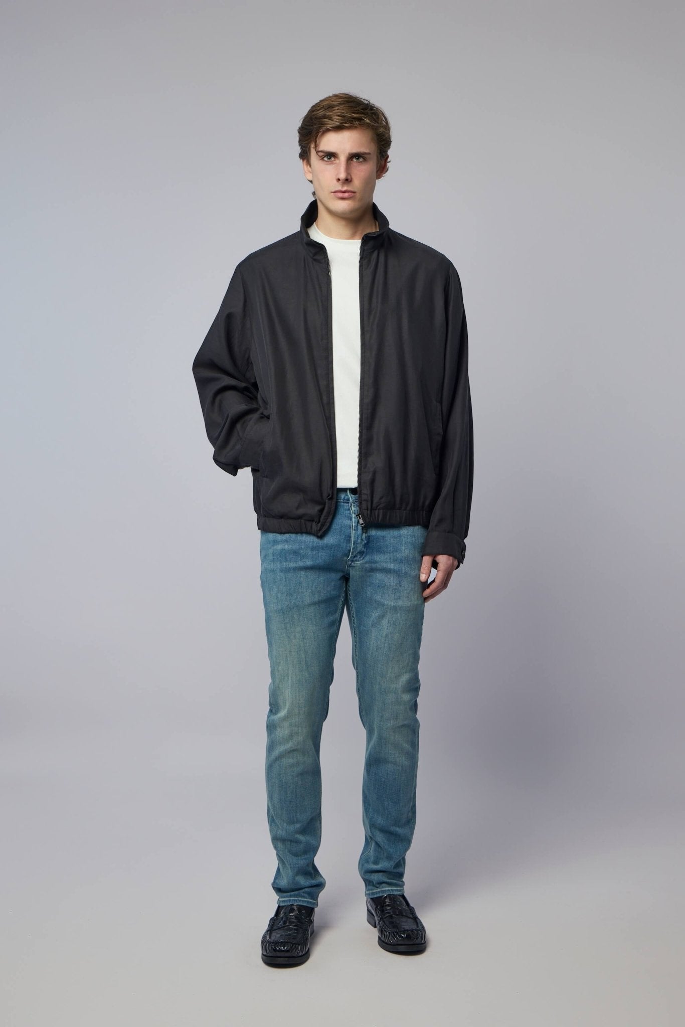 Razor Slim Fit Jeans