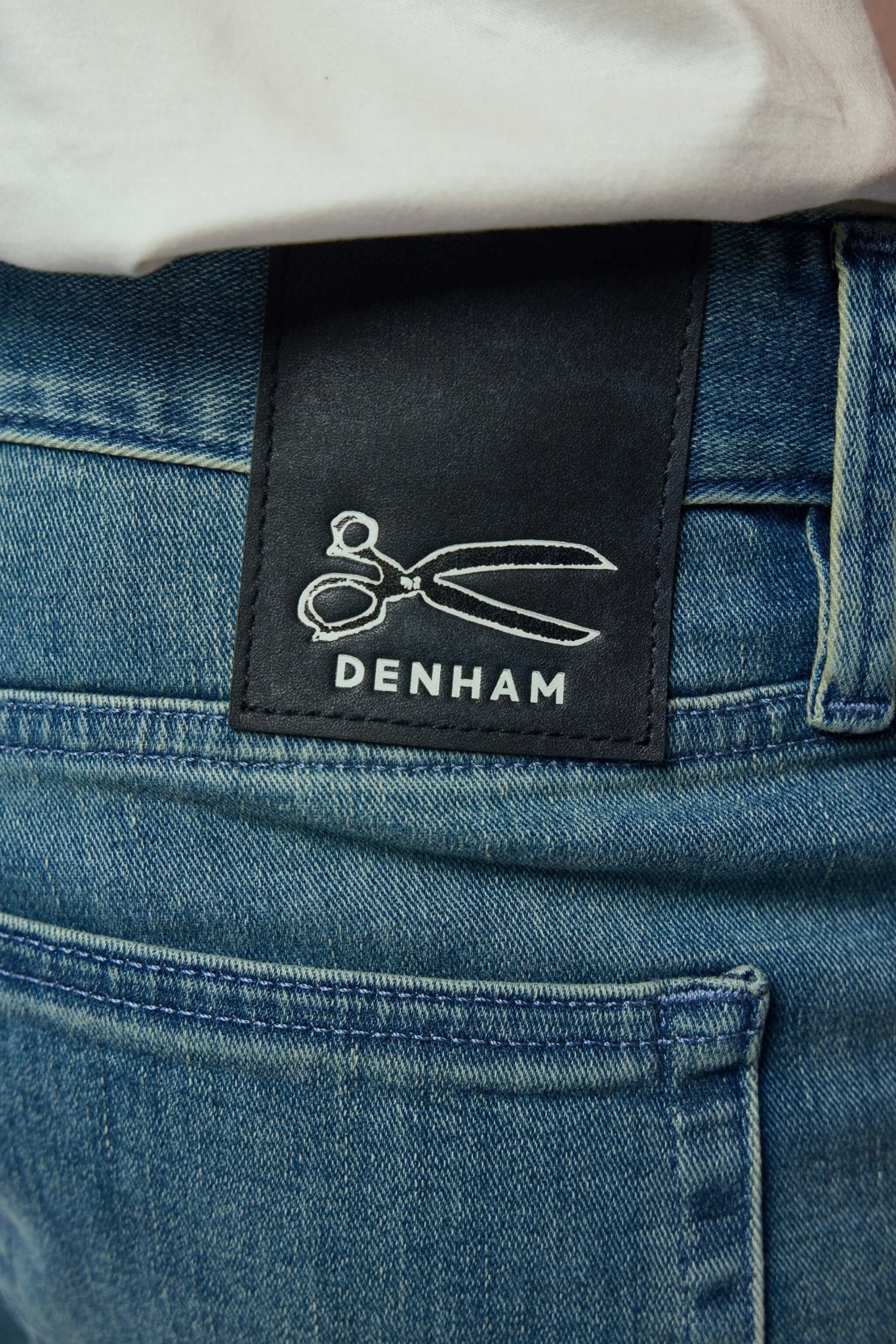 Razor Slim Fit Jeans