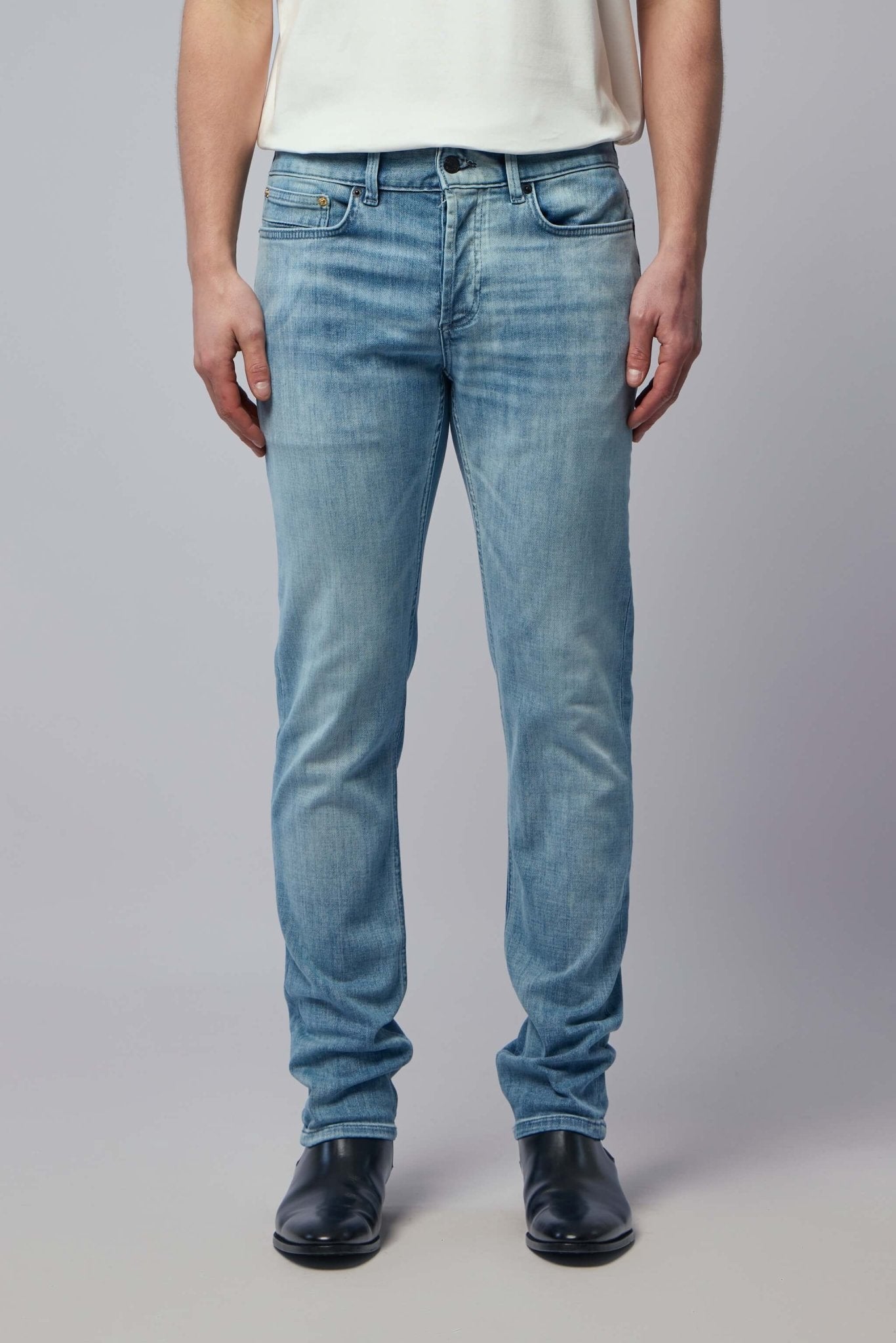 Razor Slim Fit