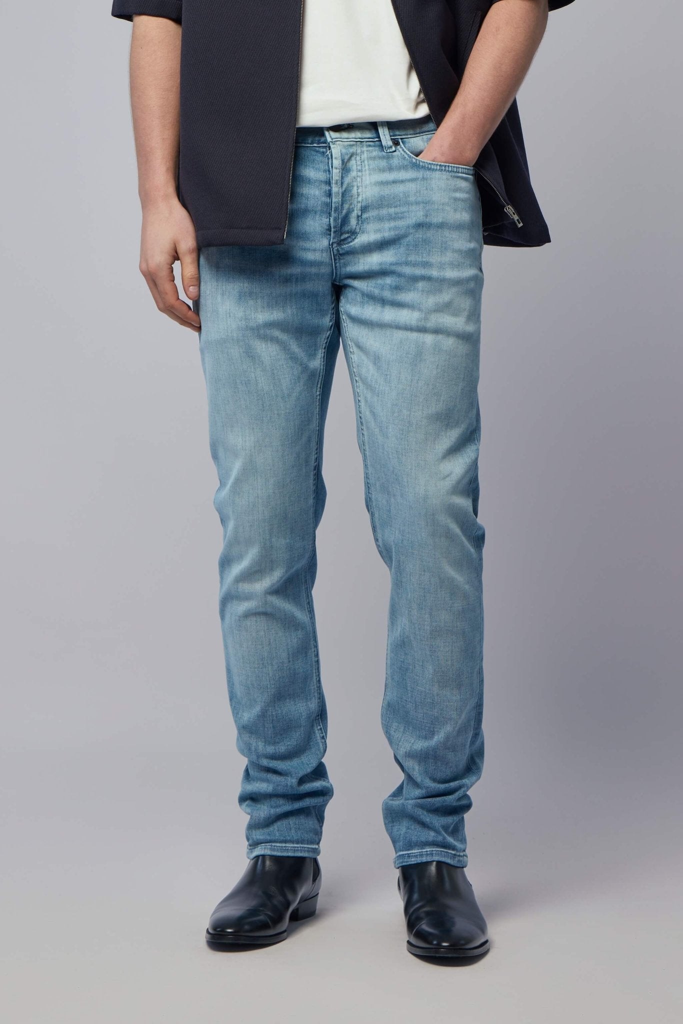 Razor Slim Fit