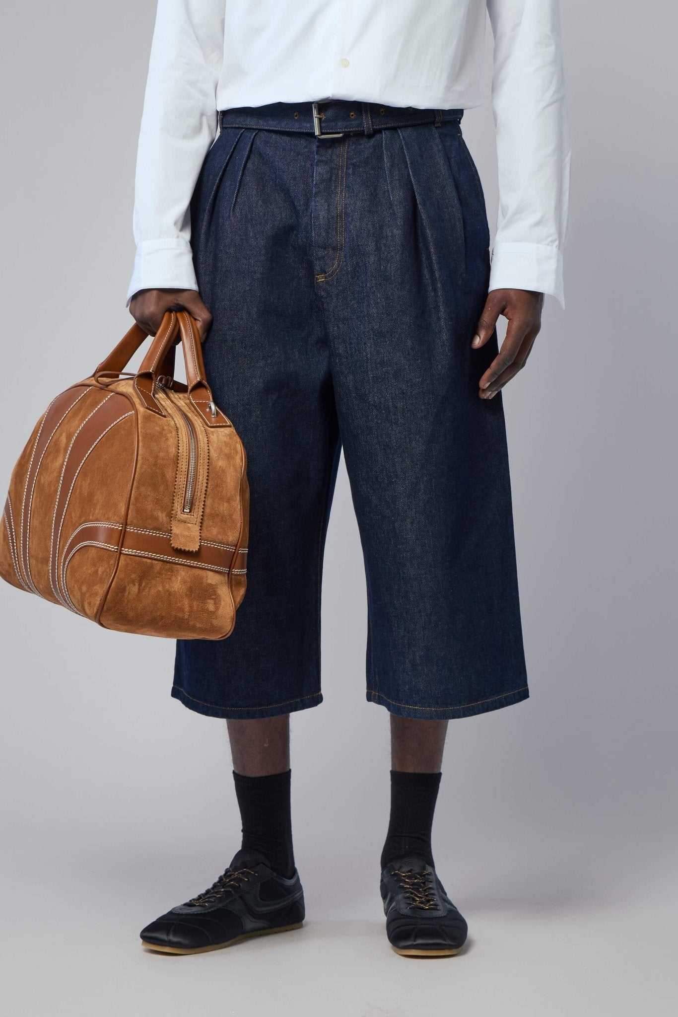 Wide Pleated Jeans