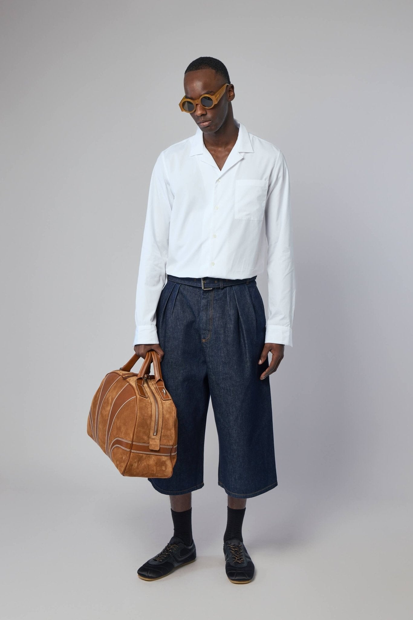 Wide Pleated Jeans