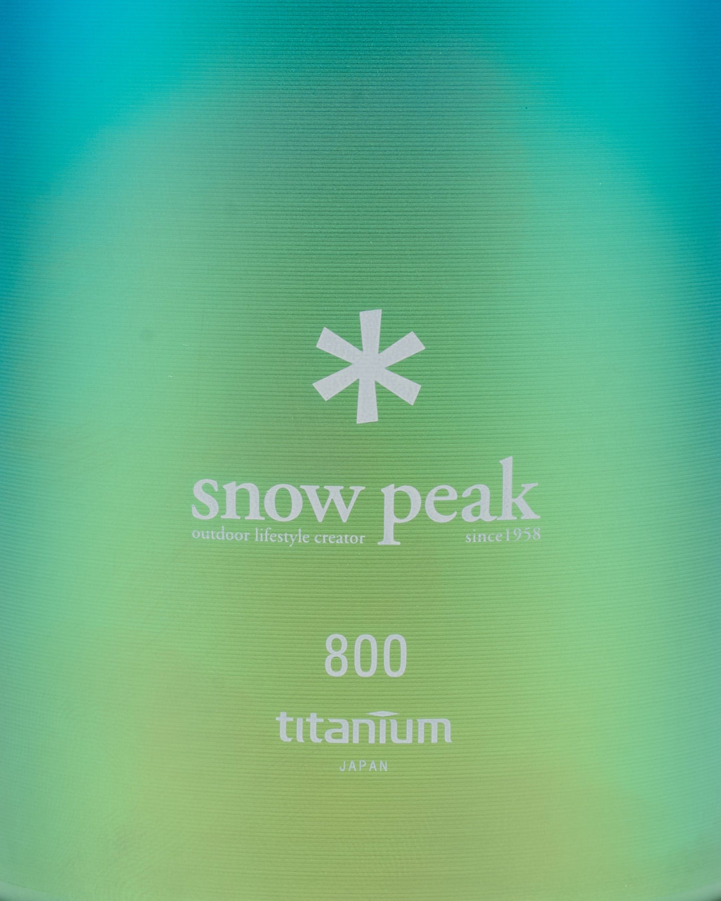 Botella Snow Peak Recycled Titanium Aurora
