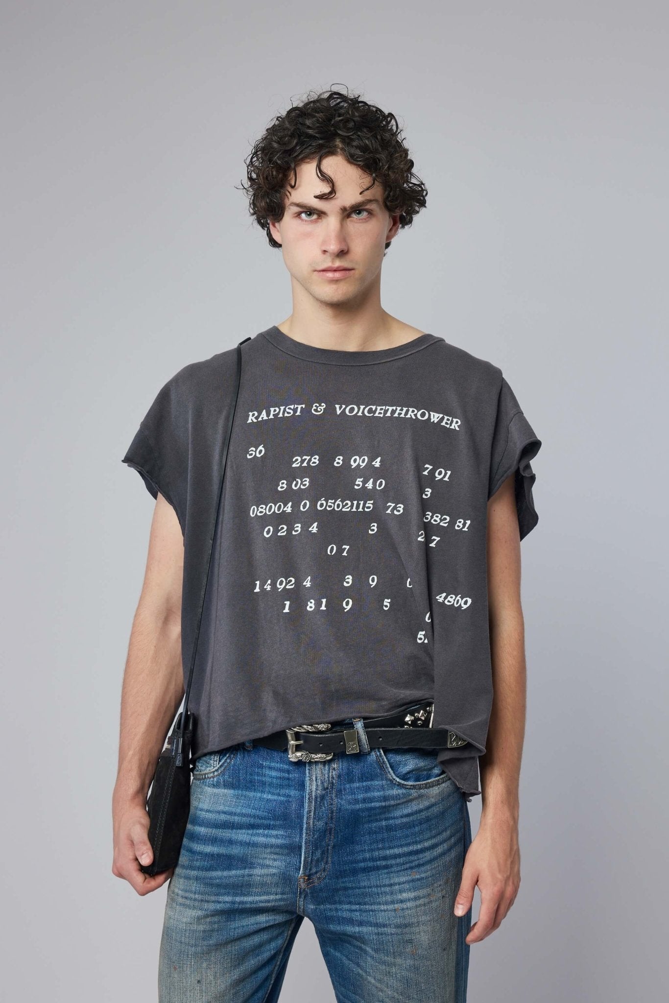 Voice Thrower Cut-off T-shirt