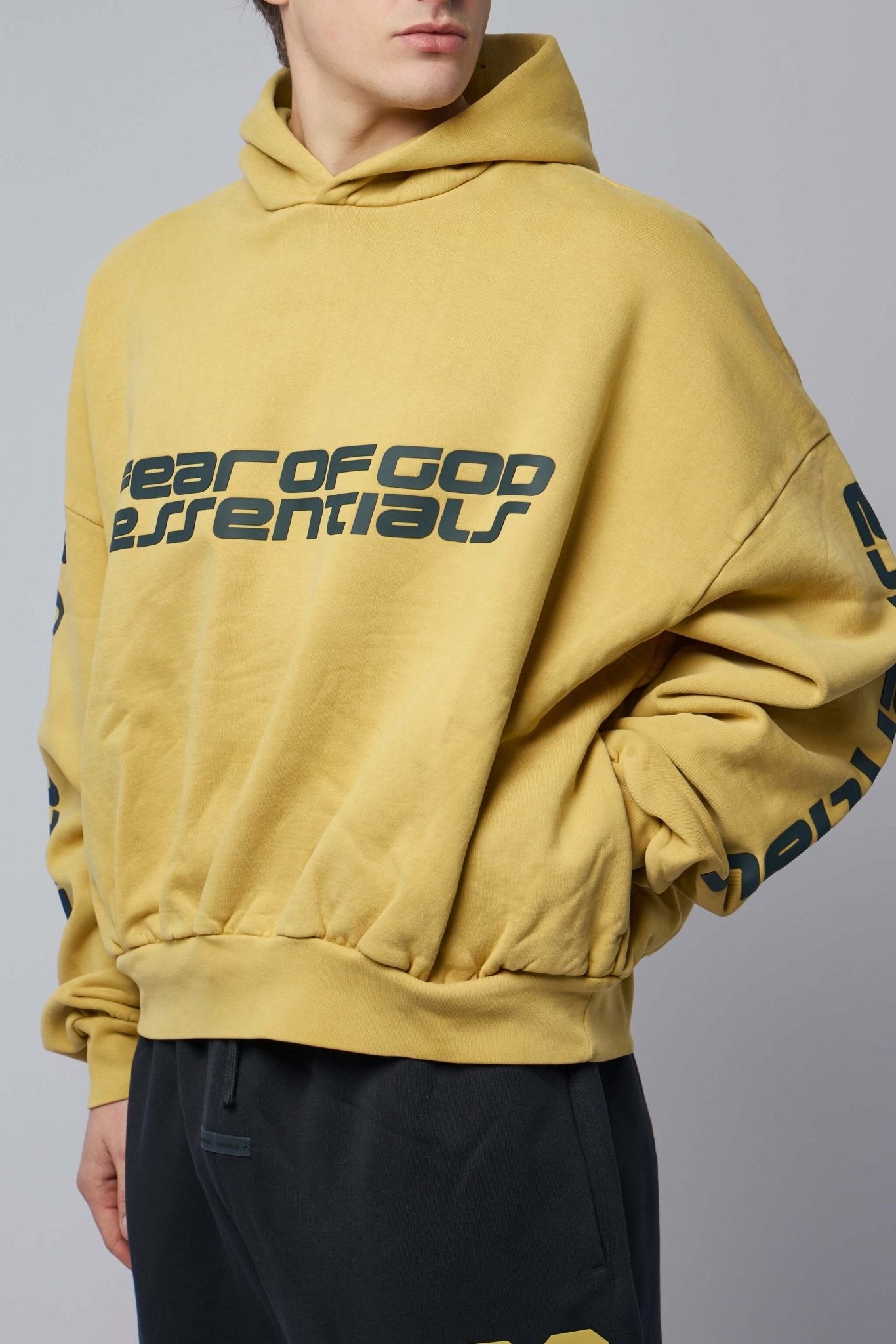 Cropped Relaxed Hoodie