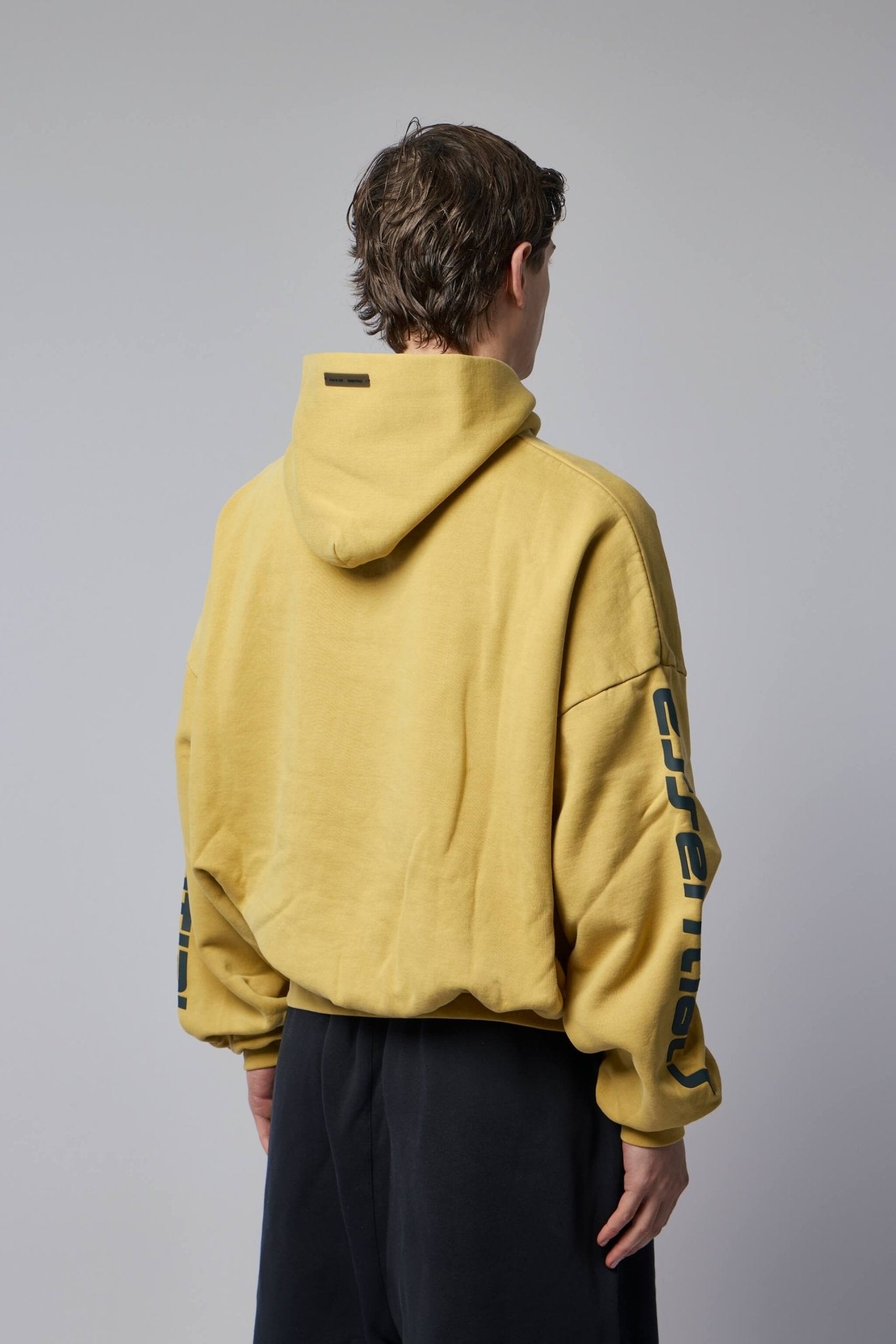 Cropped Relaxed Hoodie