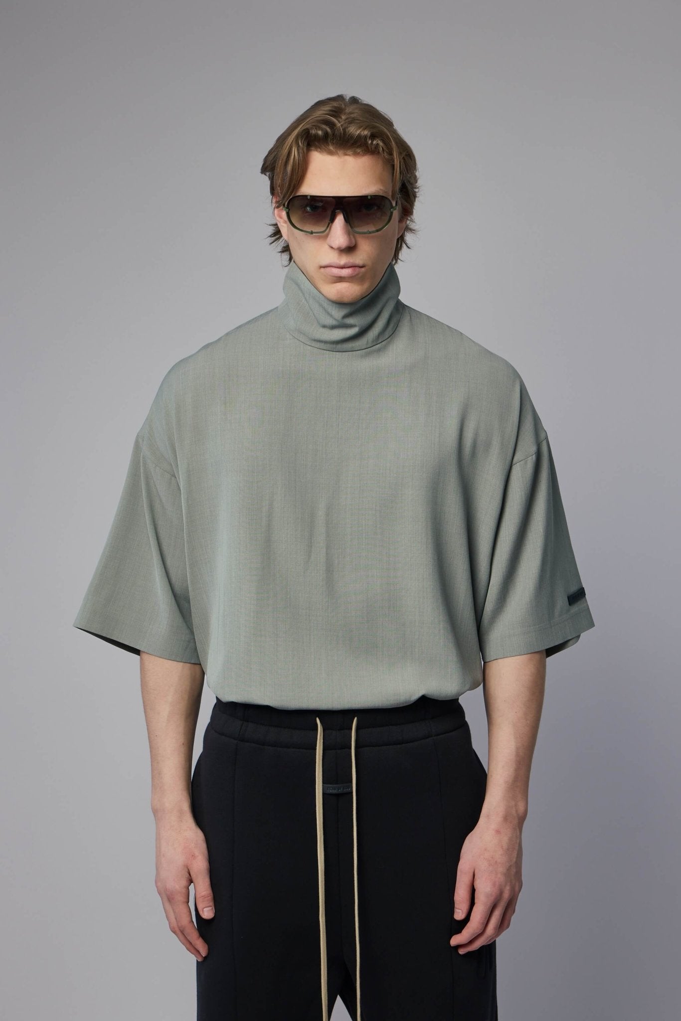 Highneck Shirt