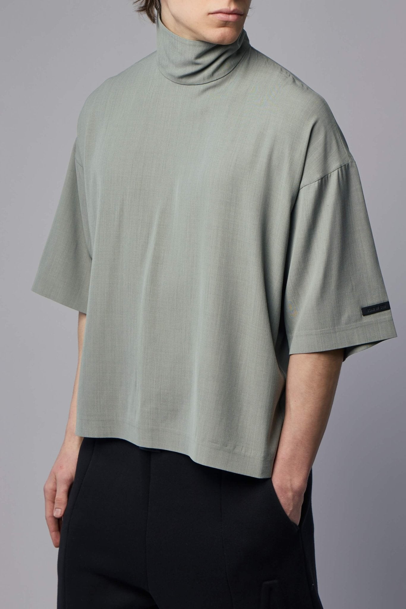 Highneck Shirt