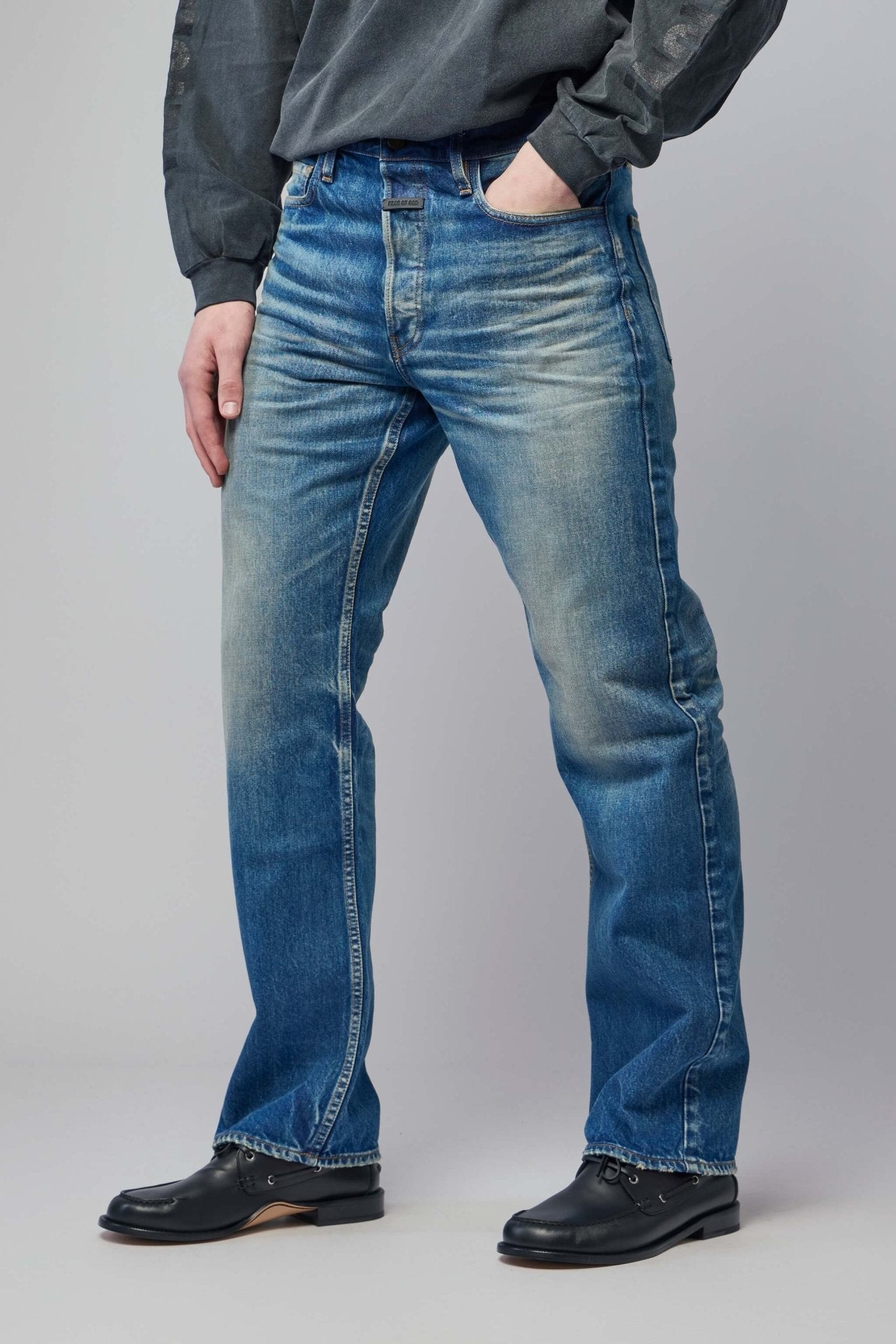 Straight 5 Pocket Jeans