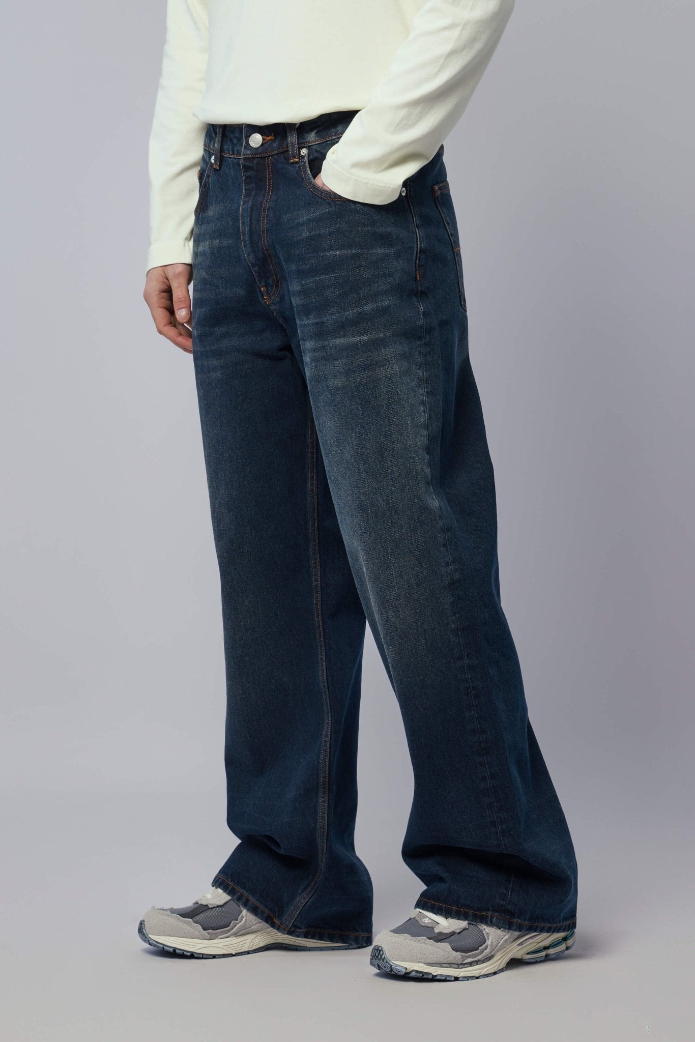 Relaxed Fit Jeans