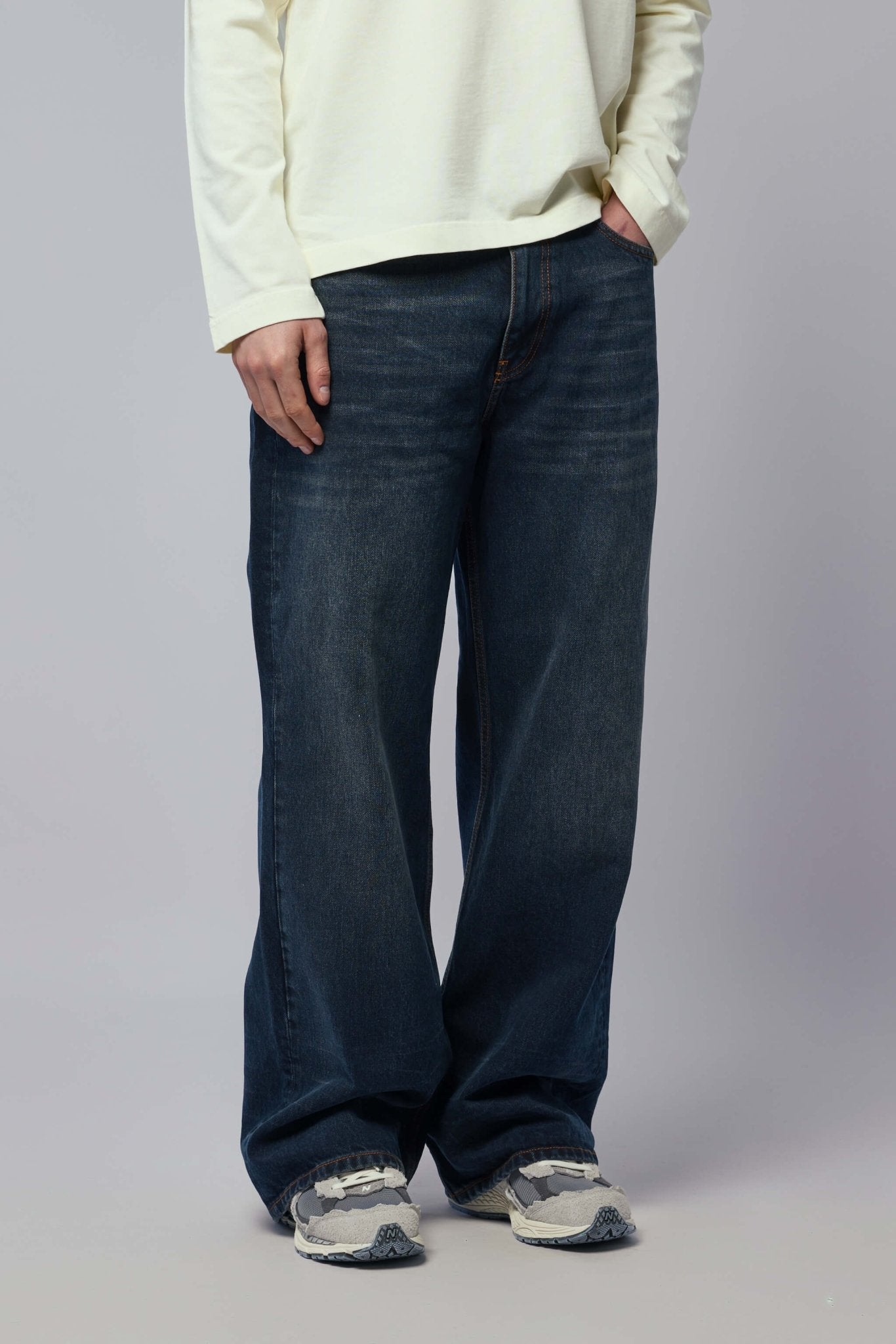 Relaxed Fit Jeans