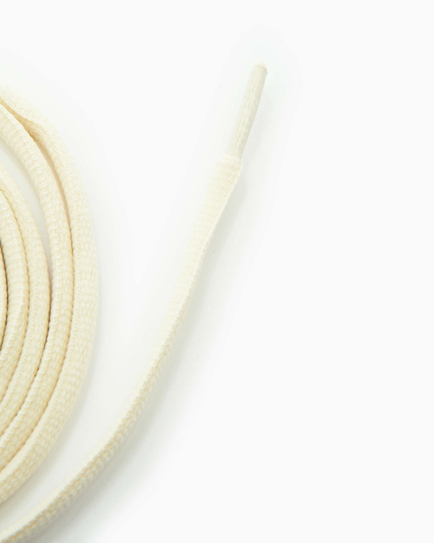 Vintage TTS SB Cream Laces 140 CM