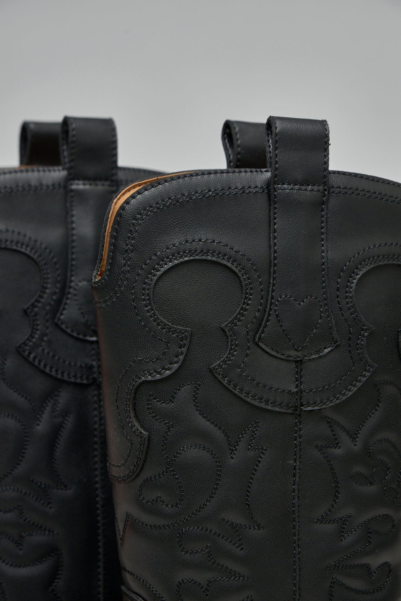 Mid Shaft Embroidered Western Boot