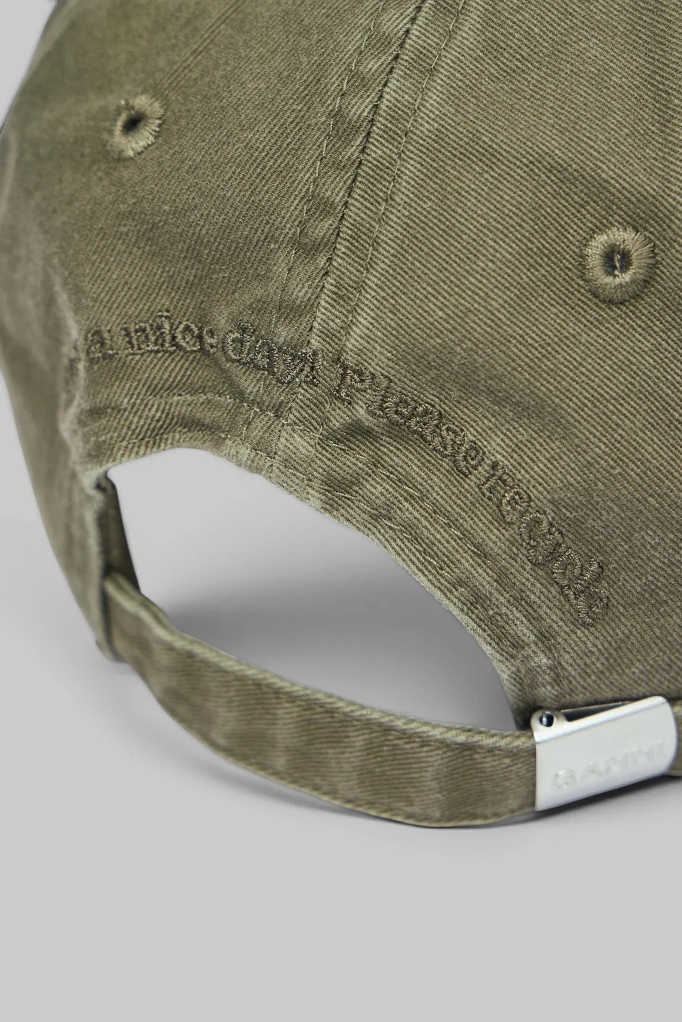 Washed Cotton Canvas Cap Emb
