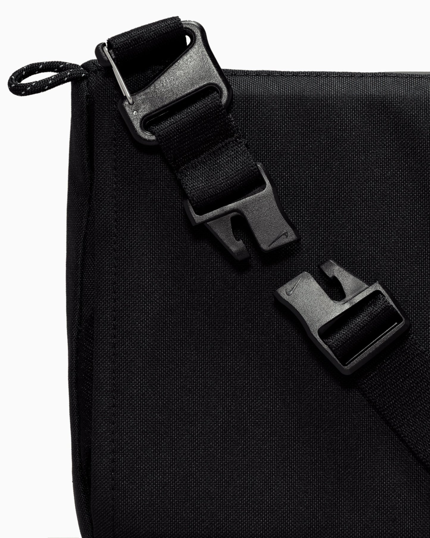 Bolso de hombro Nike ACG Daymax Unisex