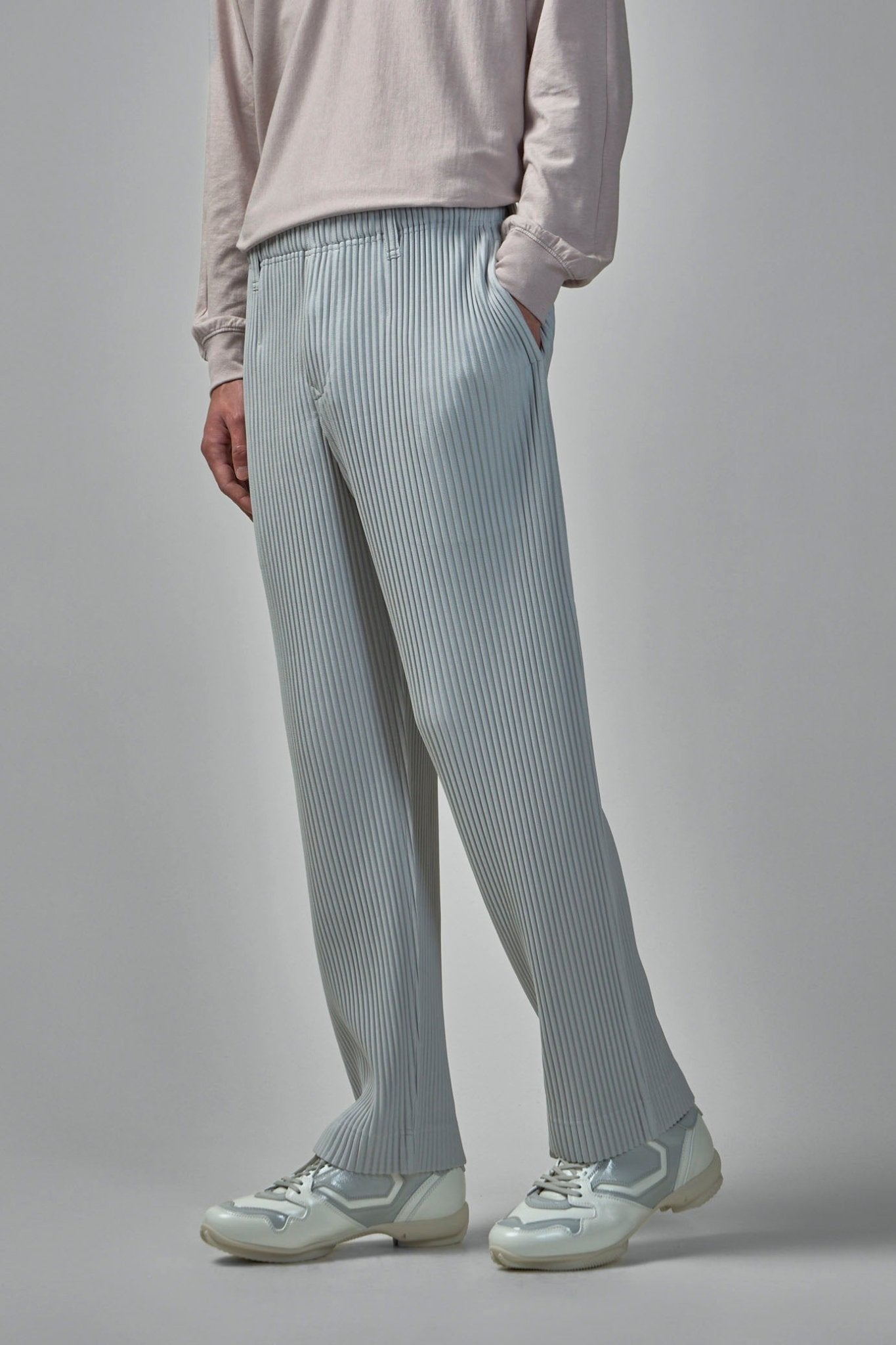 Basic Pleats Pants