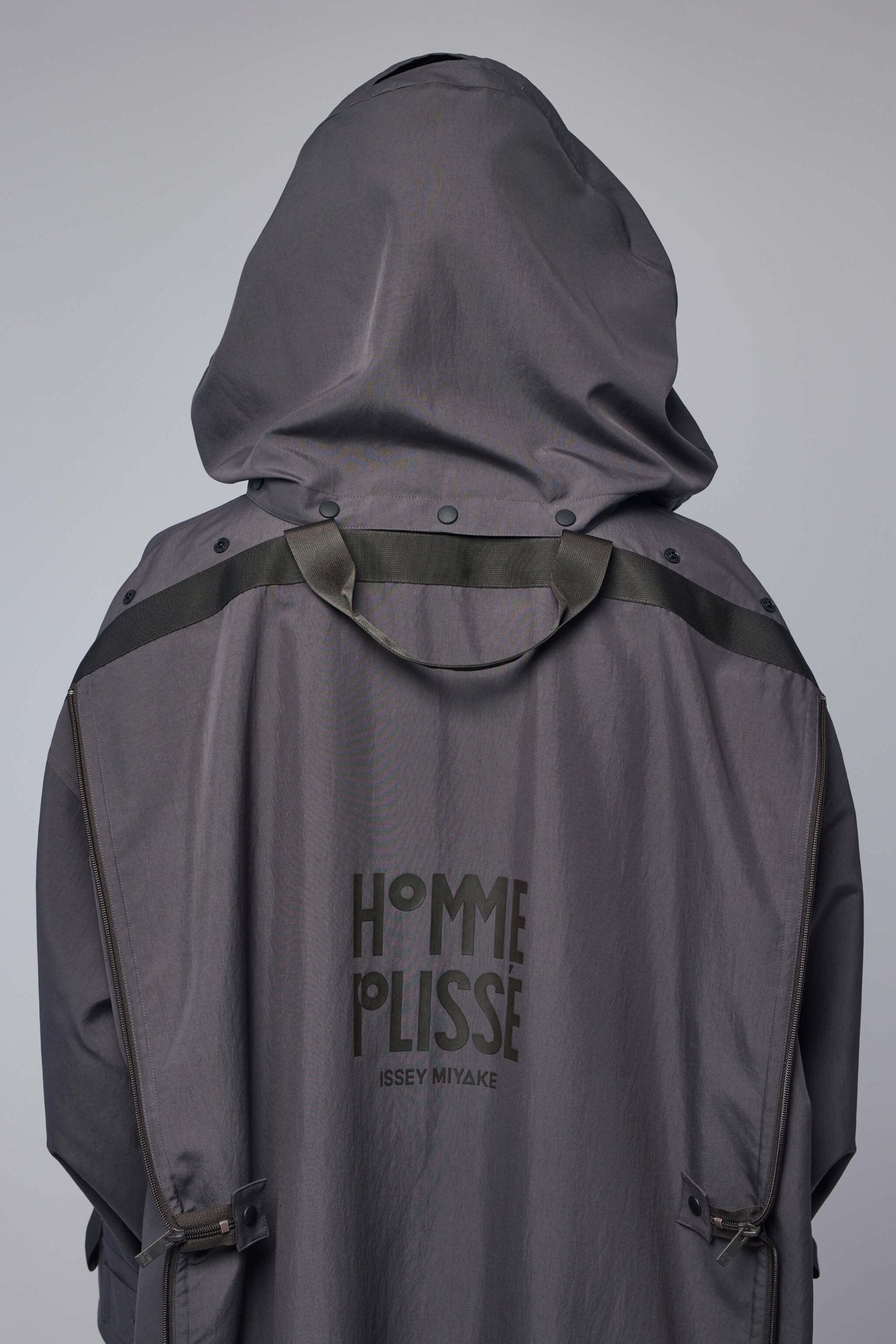 Carrier Carried Coat