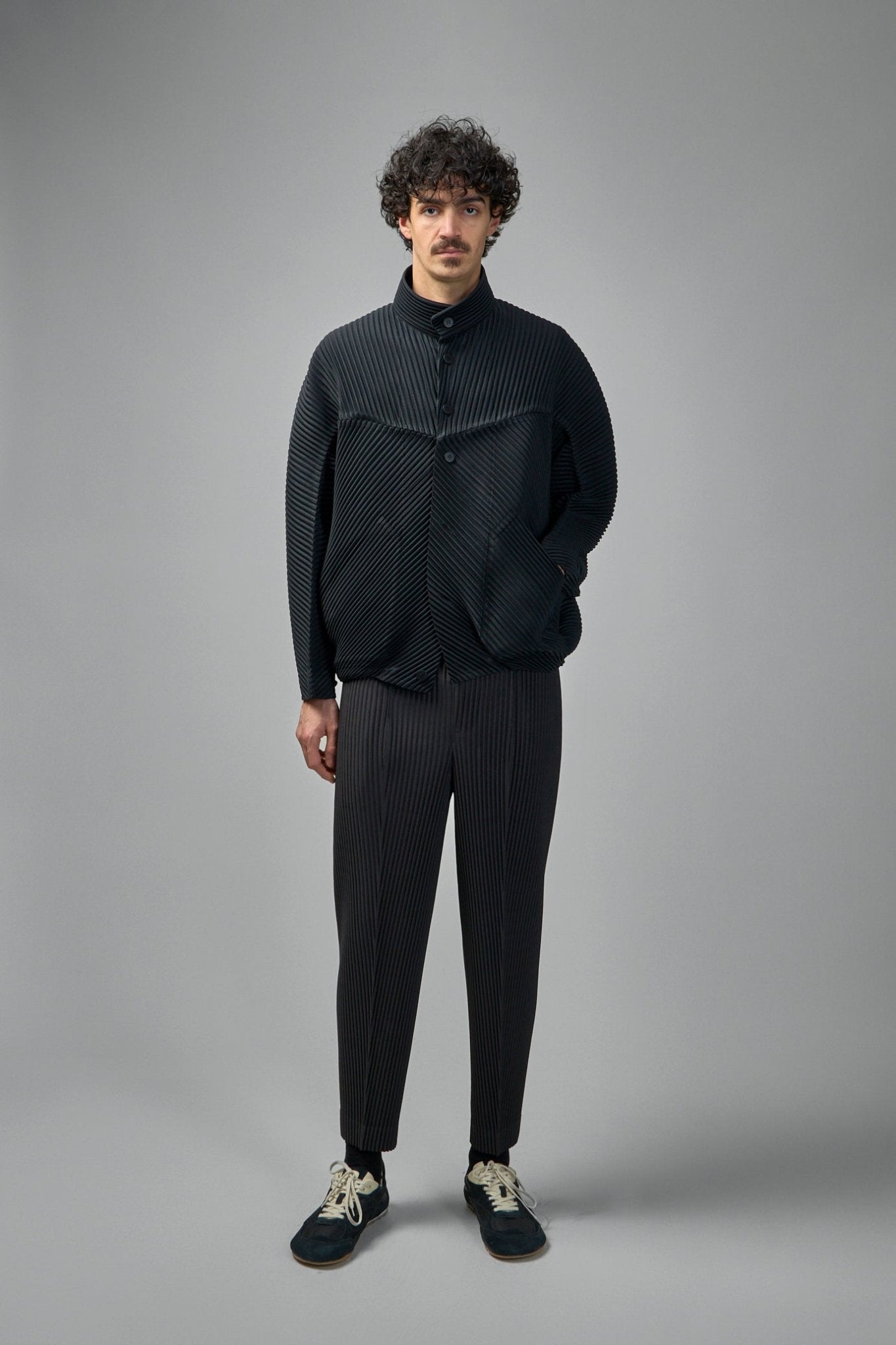 Compleat Trousers | coke grey