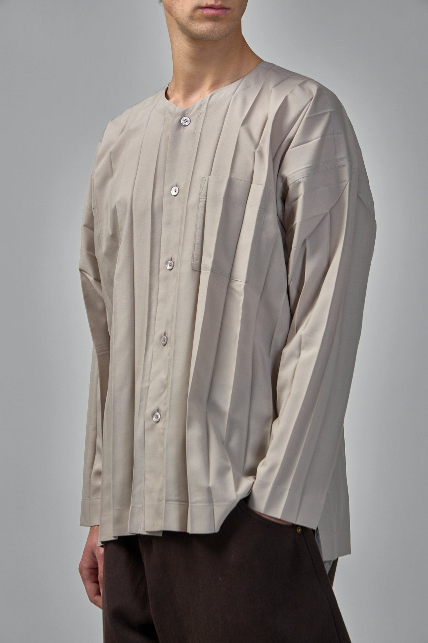 Edge Pleated Shirt