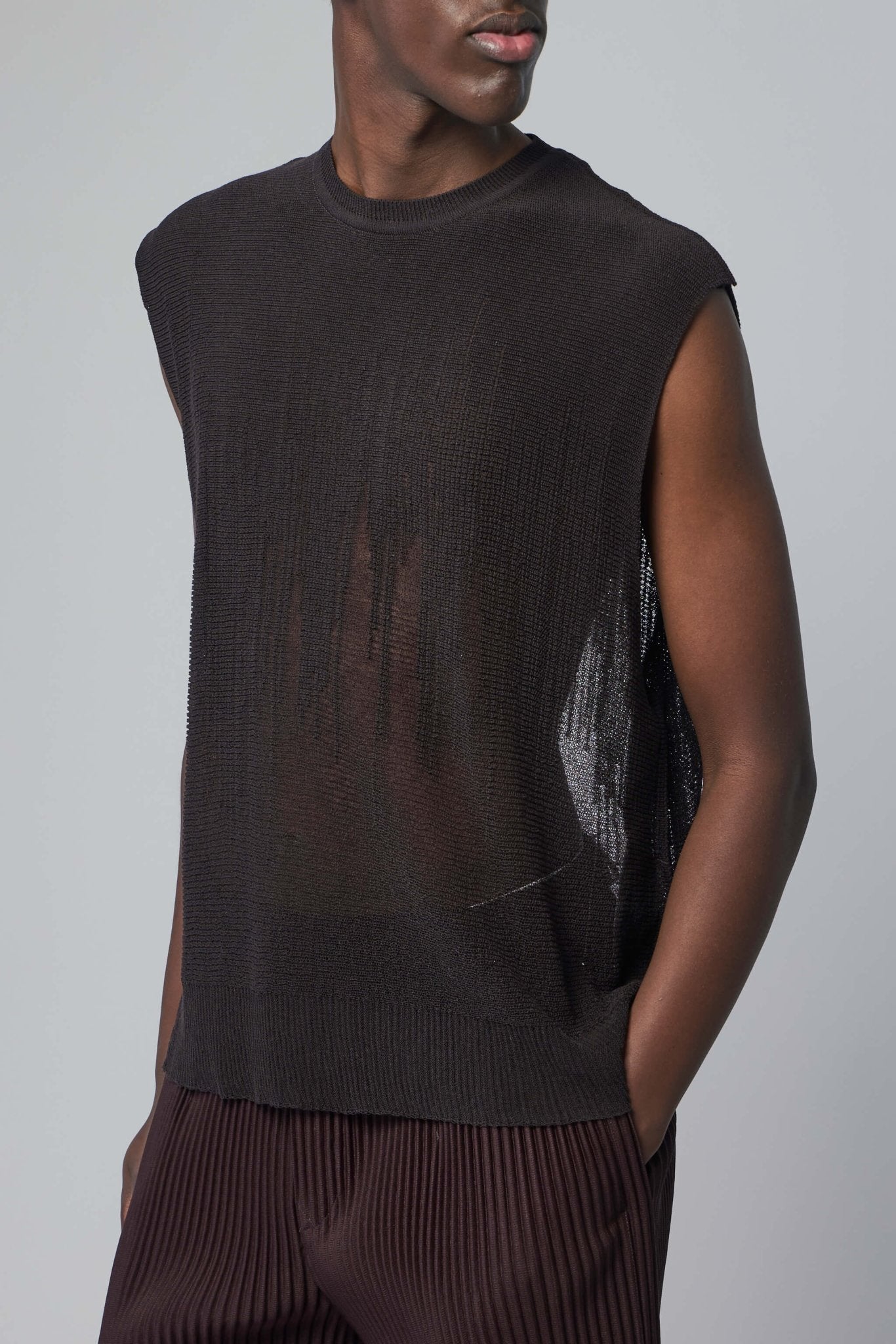 Brush Sleeveless Top