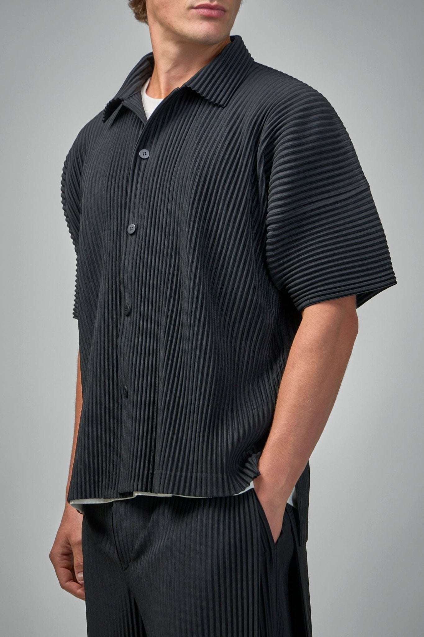 Pleated Vacation Shirt