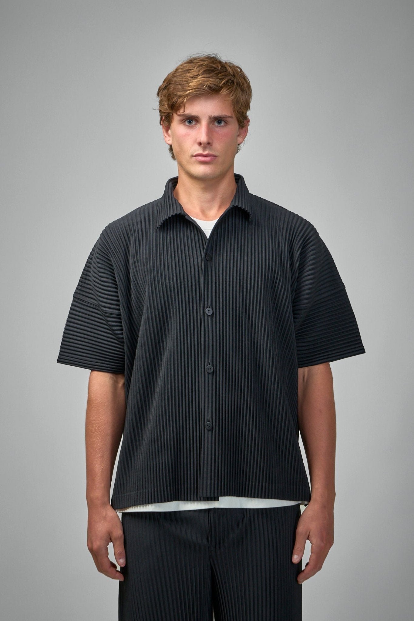 Pleated Vacation Shirt
