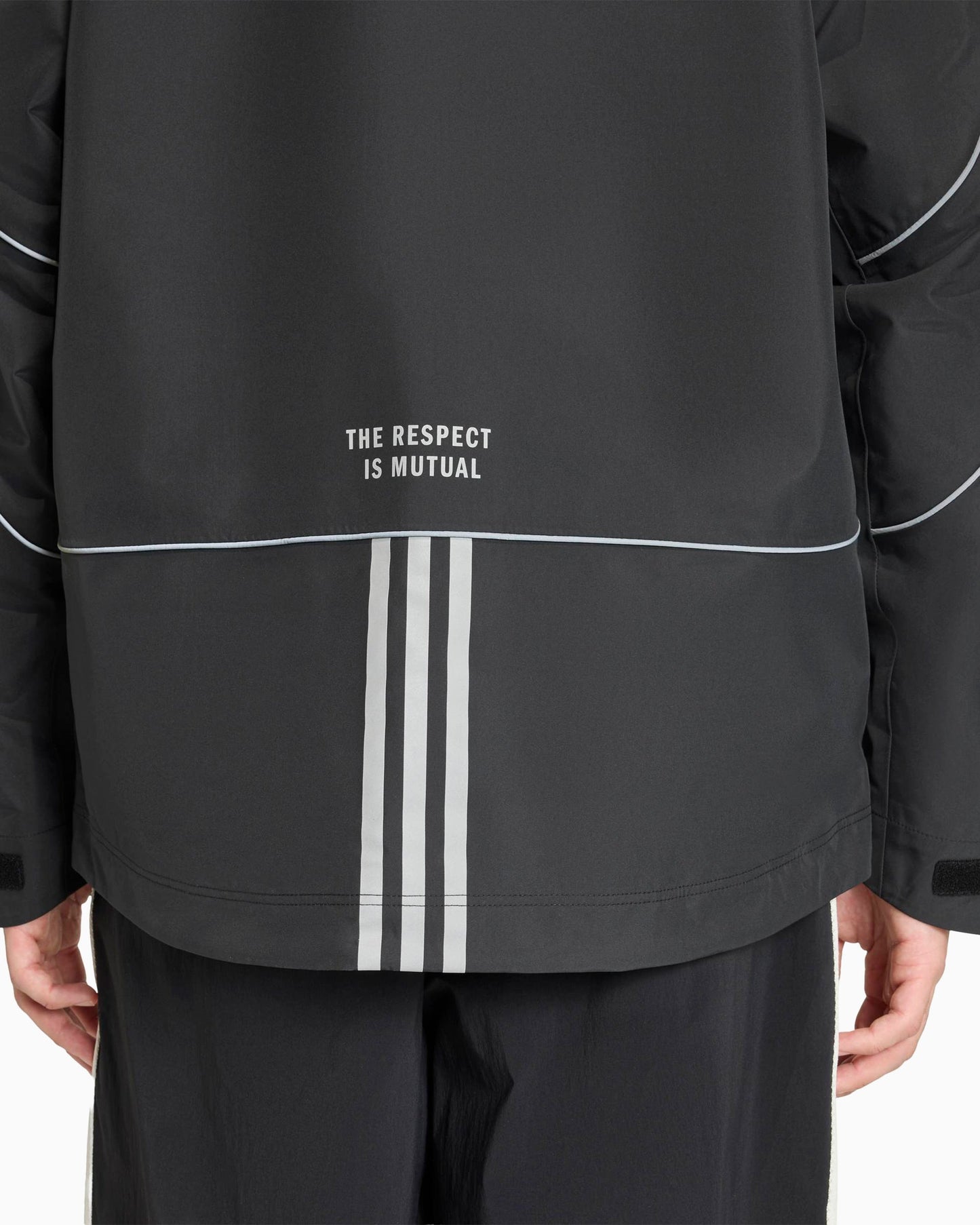 Chaqueta ligera Relaxed adidas Originals Shell Consortium para hombre