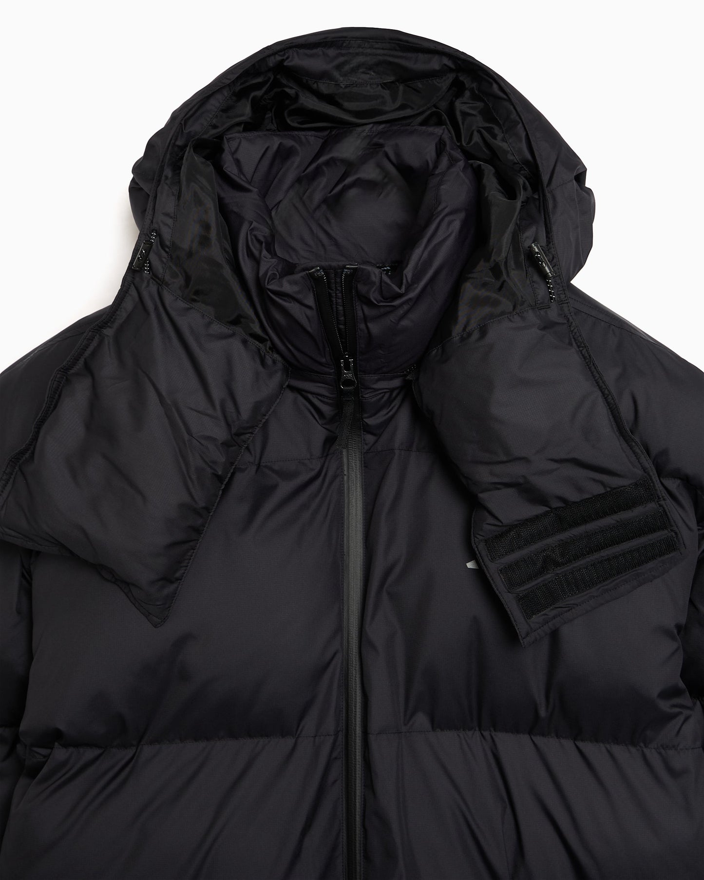 Chaqueta de plumas adidas Originals x Moon Boot para hombre