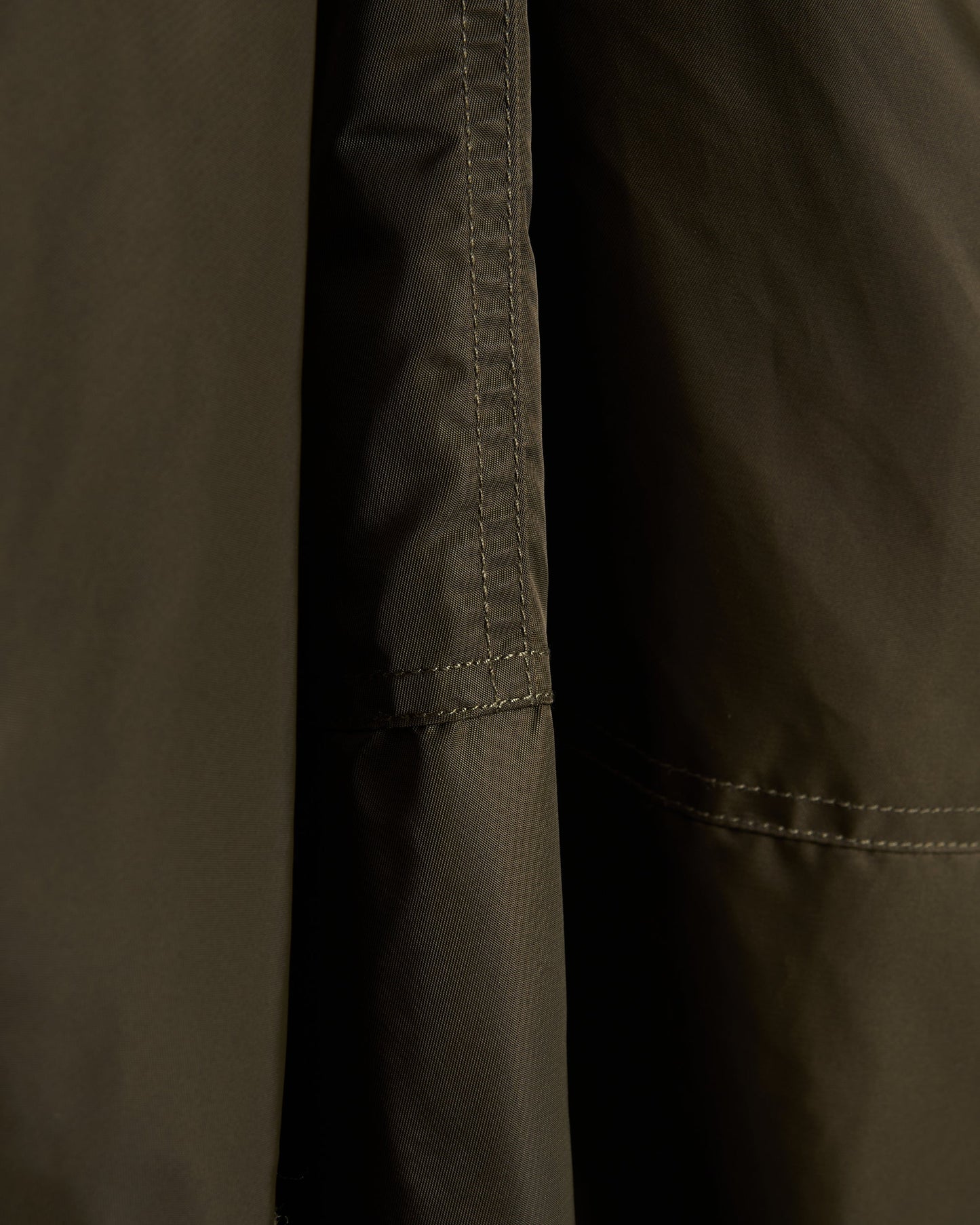 Chaqueta impermeable Crop Brain Dead para hombre