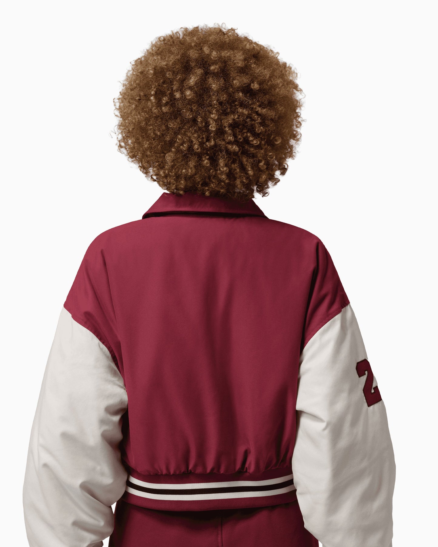 Varsity con logo Boxy Jordan Brooklyn Therma-FIT para mujer