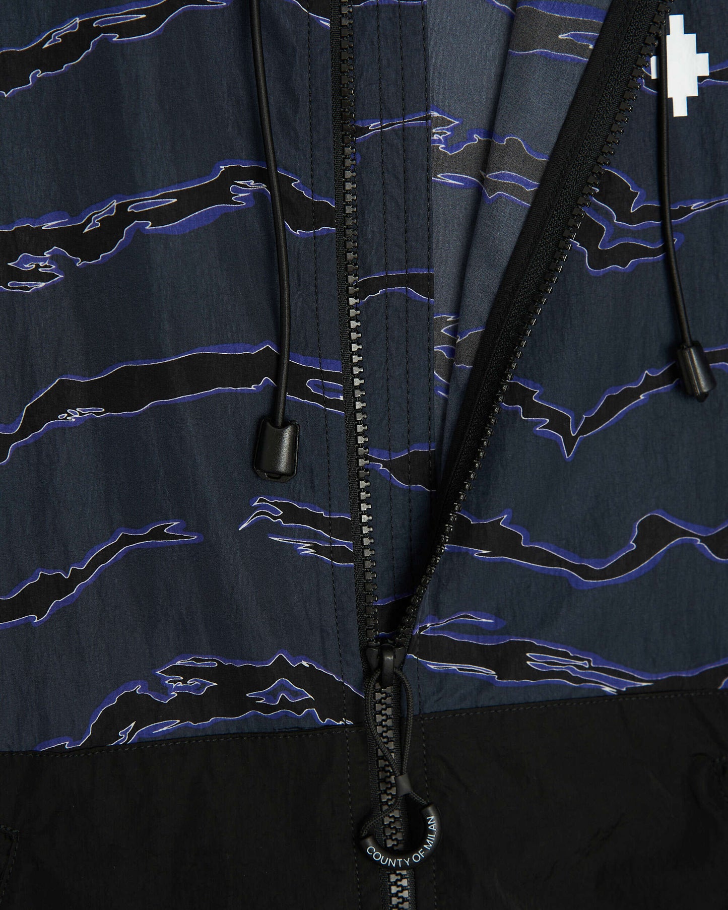 Cortavientos Marcelo Burlon All Over Camou Nylon Men's Windbreaker para hombre