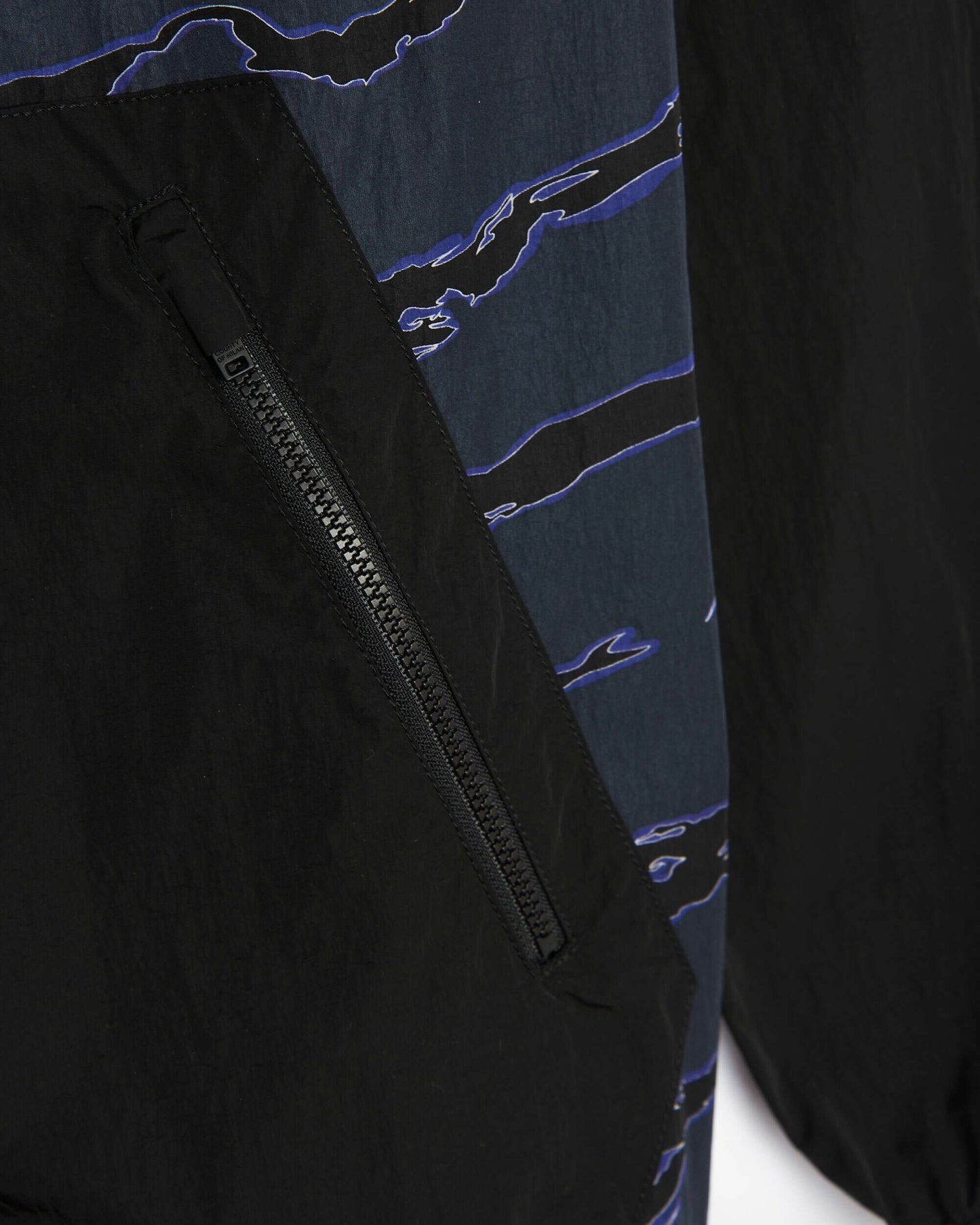 Cortavientos Marcelo Burlon All Over Camou Nylon Men's Windbreaker para hombre